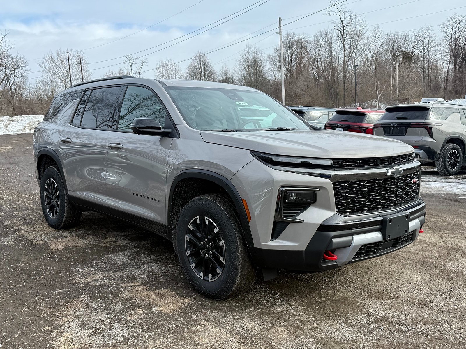 Photo view of 2026 Chevrolet Traverse in Gray