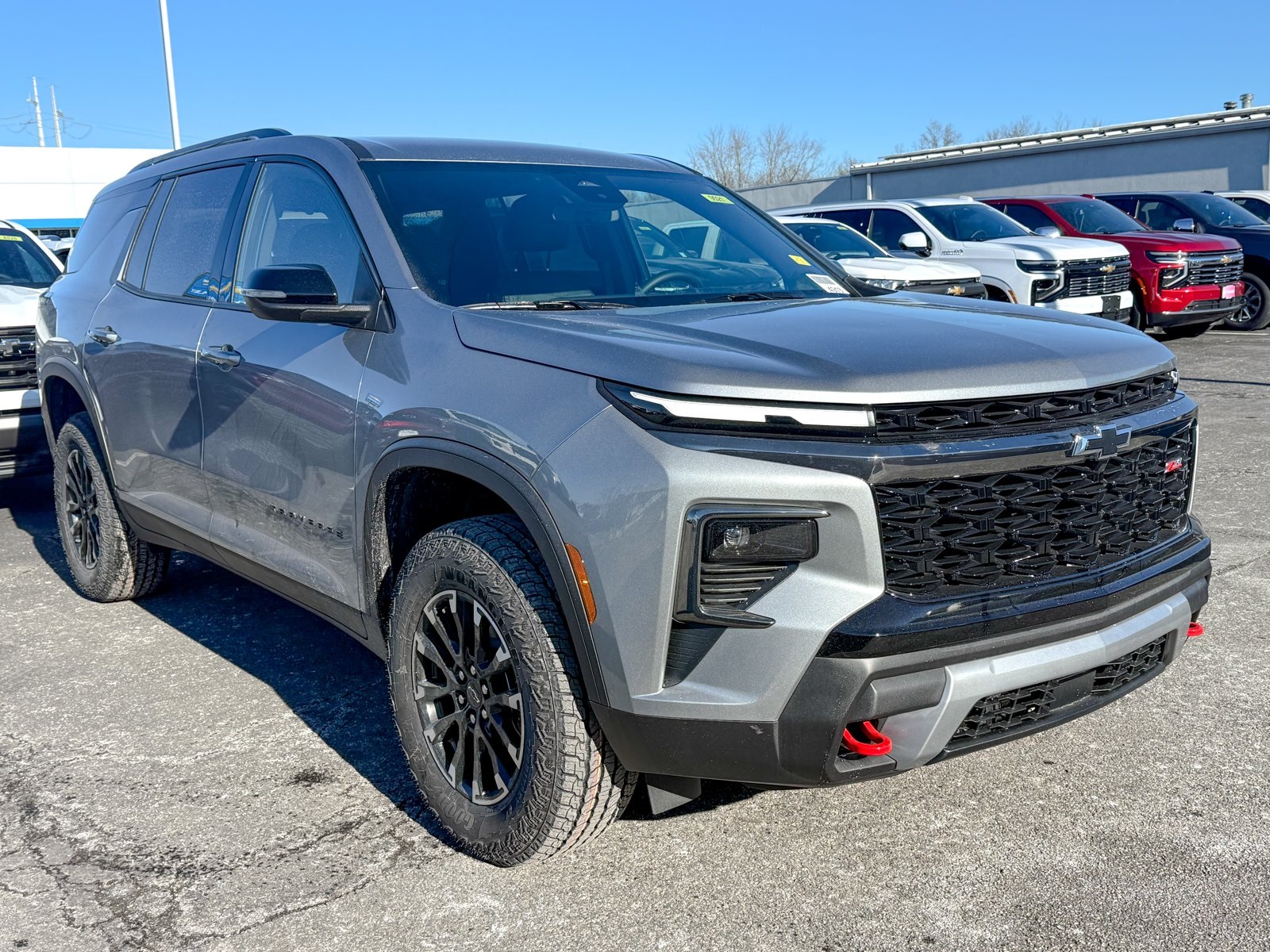 Photo view of 2026 Chevrolet Traverse in Gray