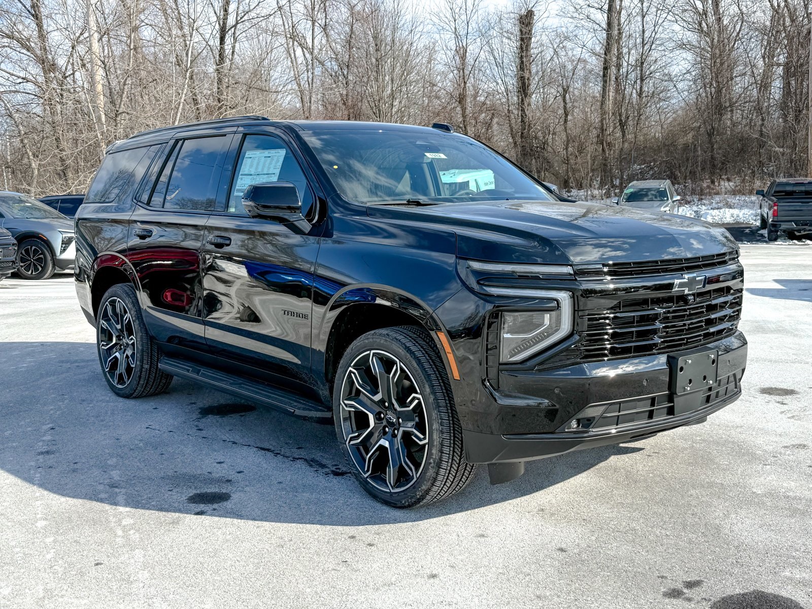 Photo view of 2026 Chevrolet Tahoe in Black
