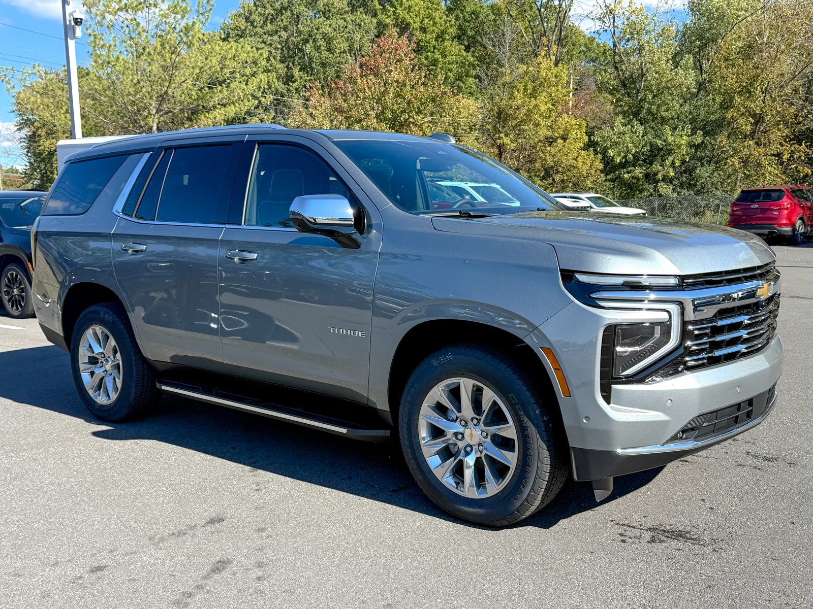Photo view of 2026 Chevrolet Tahoe in Gray