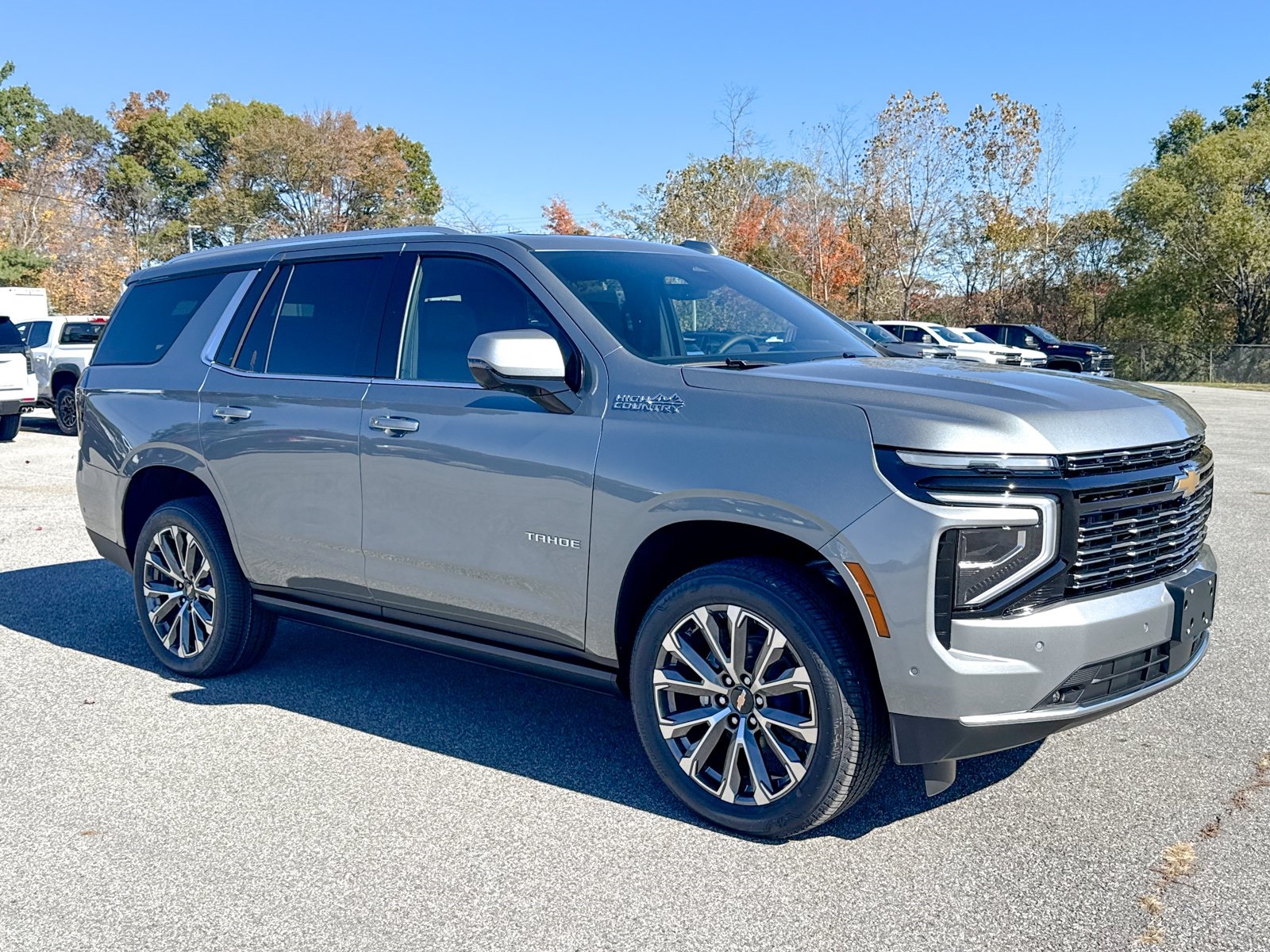 Photo view of 2026 Chevrolet Tahoe in Gray