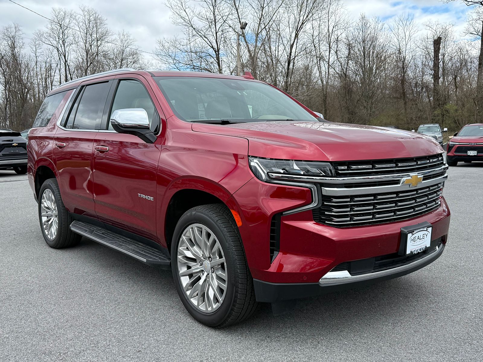 Photo view of 2023 Chevrolet Tahoe in Red