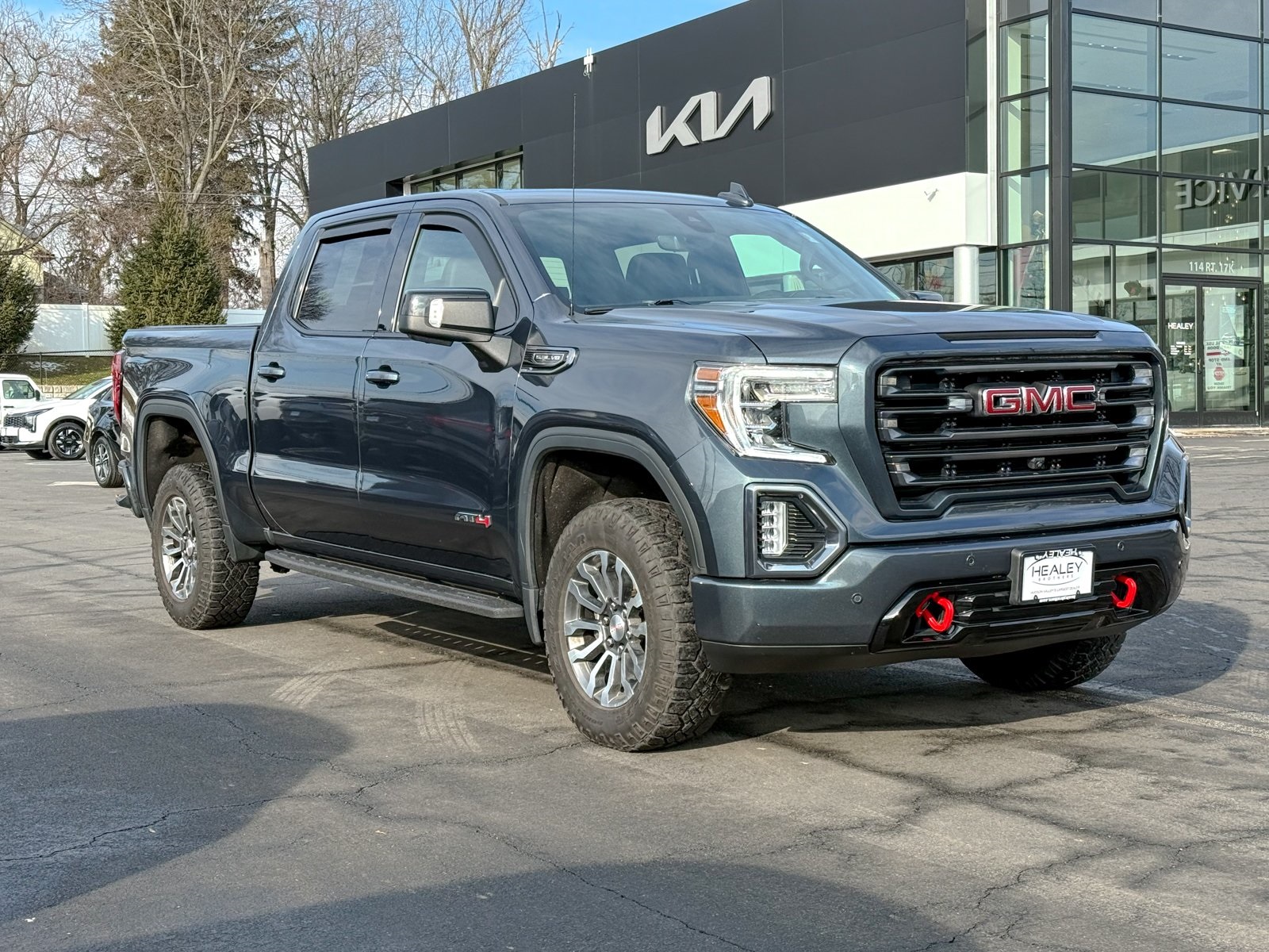 Photo view of 2021 GMC Sierra 1500 in Gray