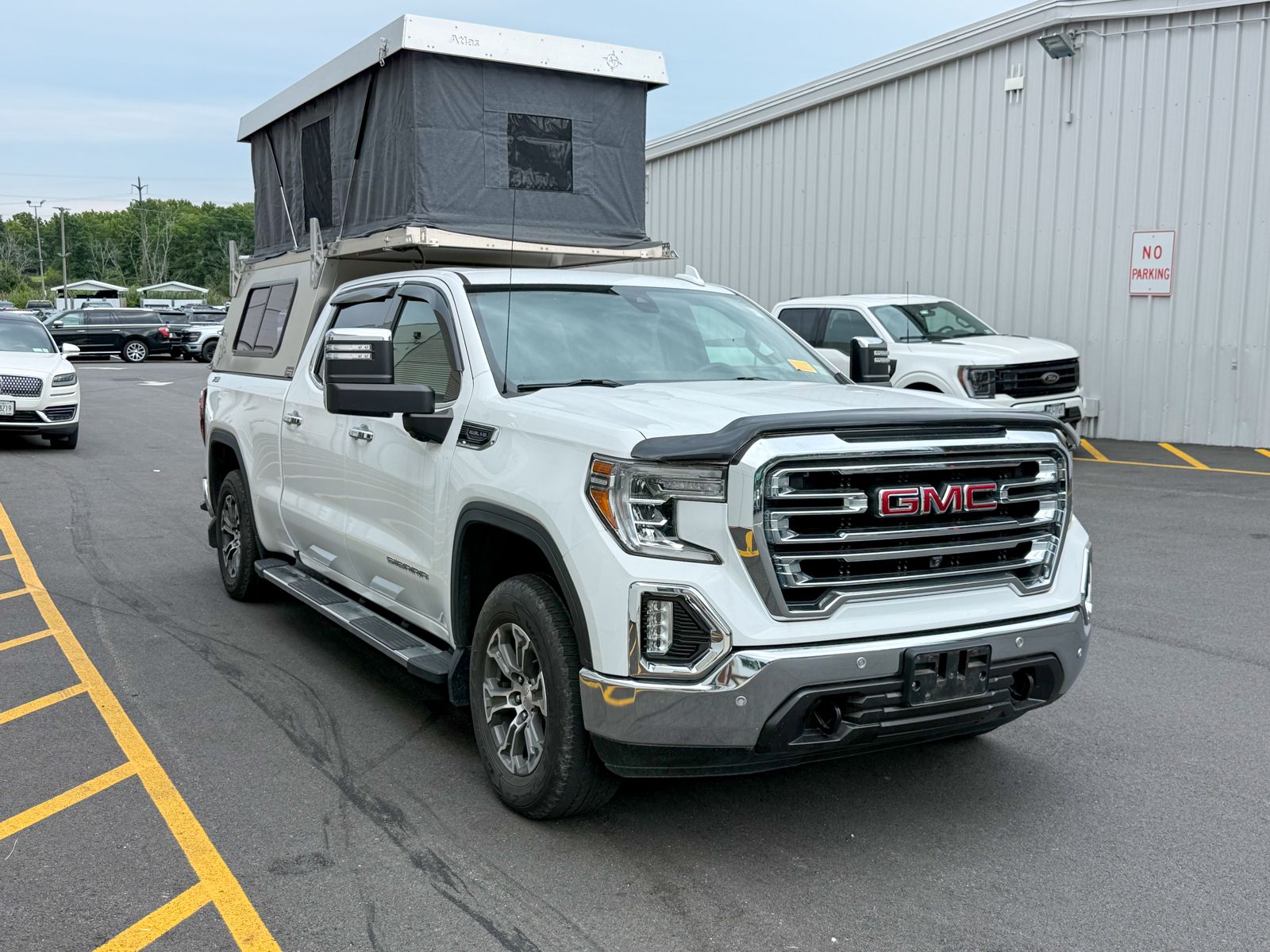Photo view of 2021 GMC Sierra 1500 in White