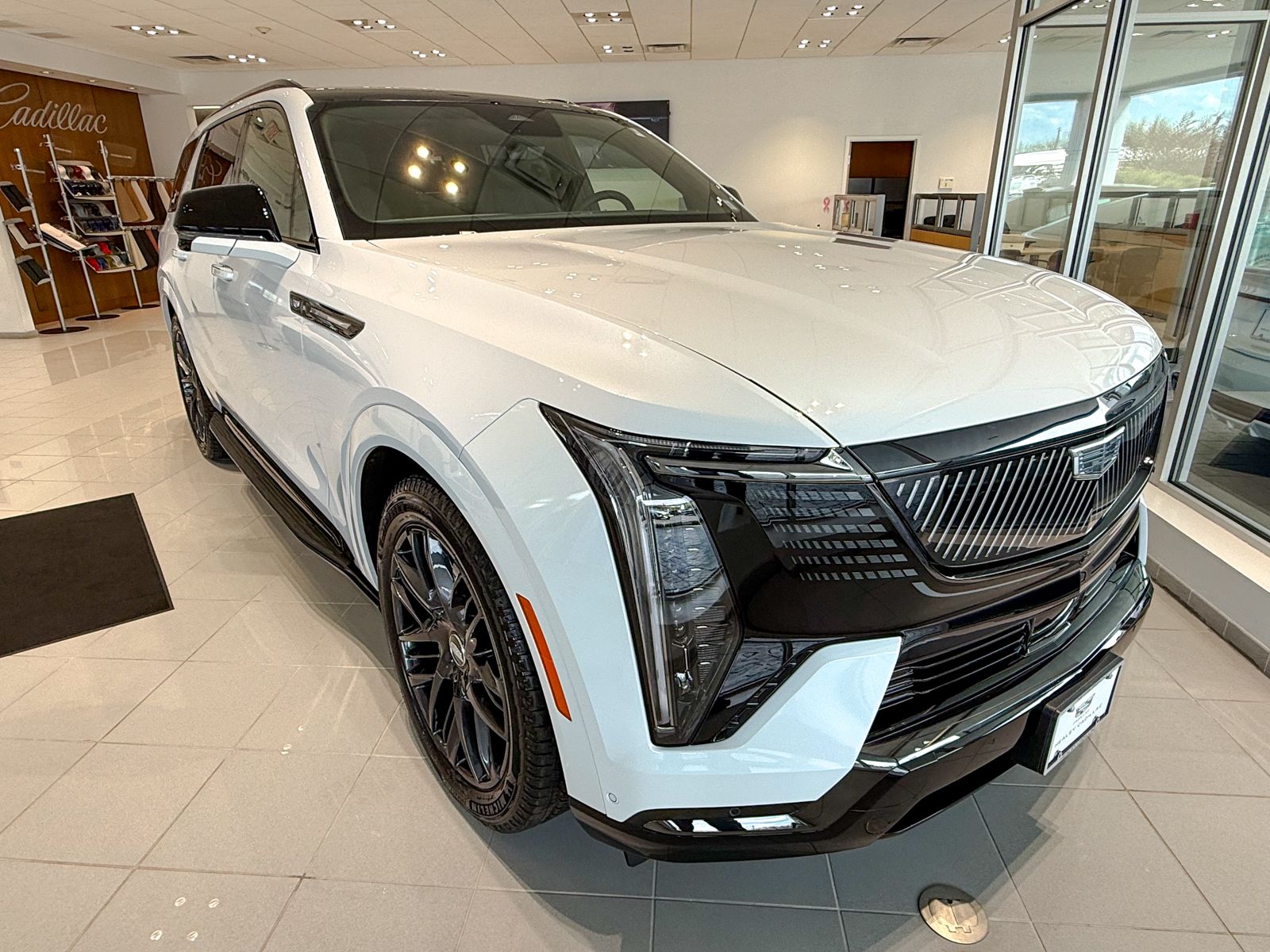 Photo view of 2026 Cadillac Escalade IQL in White