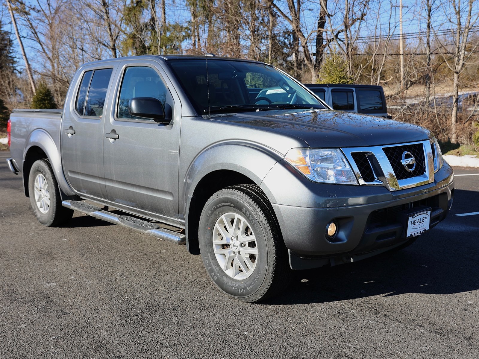 Photo view of 2016 Nissan Frontier in Gray