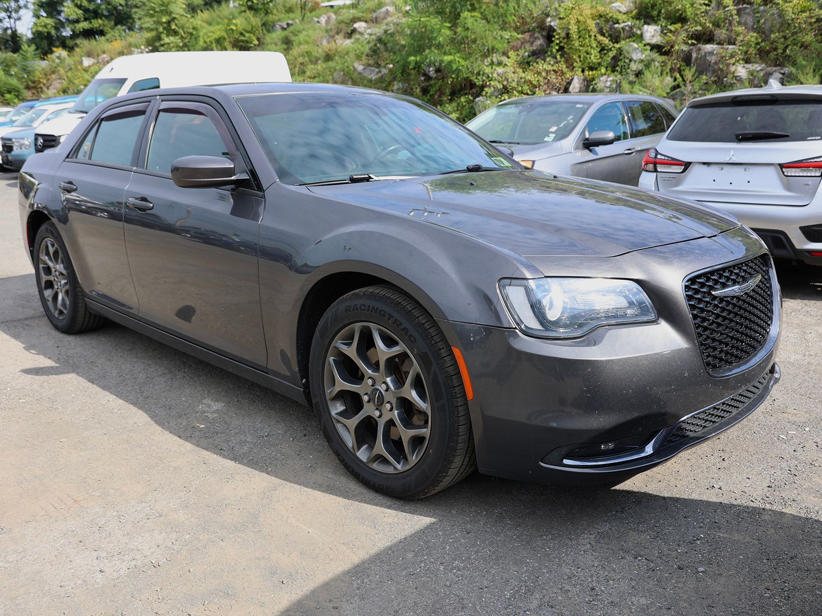 Photo view of 2017 Chrysler 300 in Gray