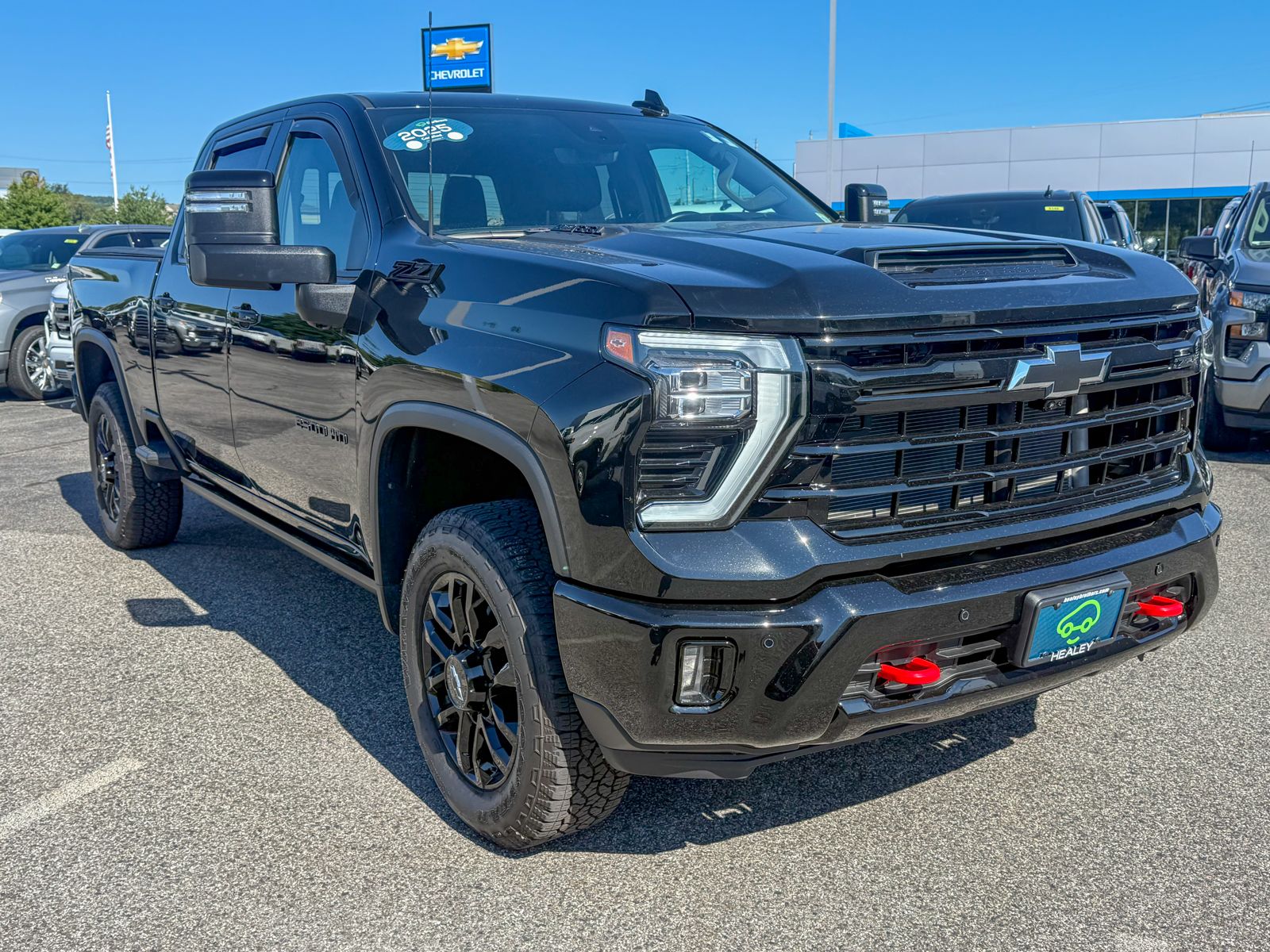 Photo view of 2025 Chevrolet Silverado 2500HD in Black