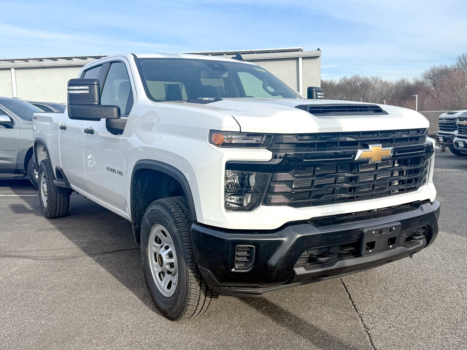 Photo view of 2026 Chevrolet Silverado 3500HD in White