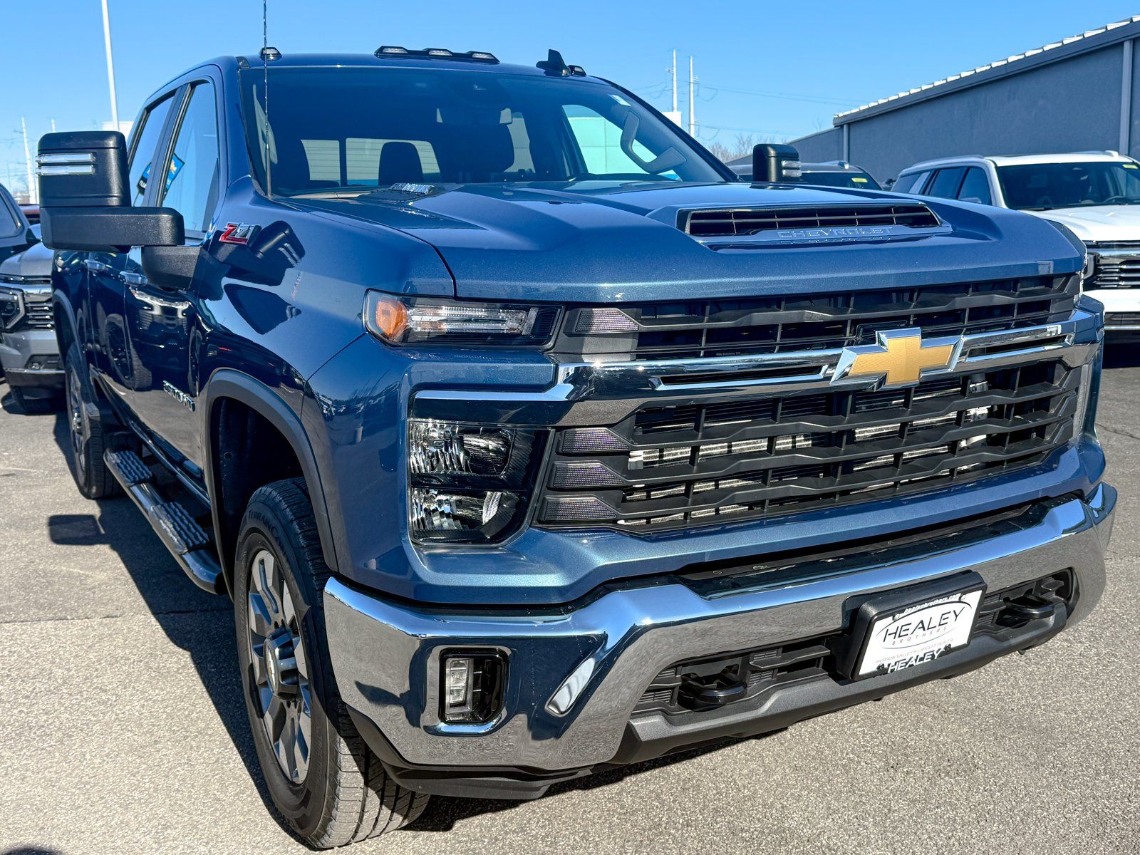 Photo view of 2024 Chevrolet Silverado 2500HD in Blue