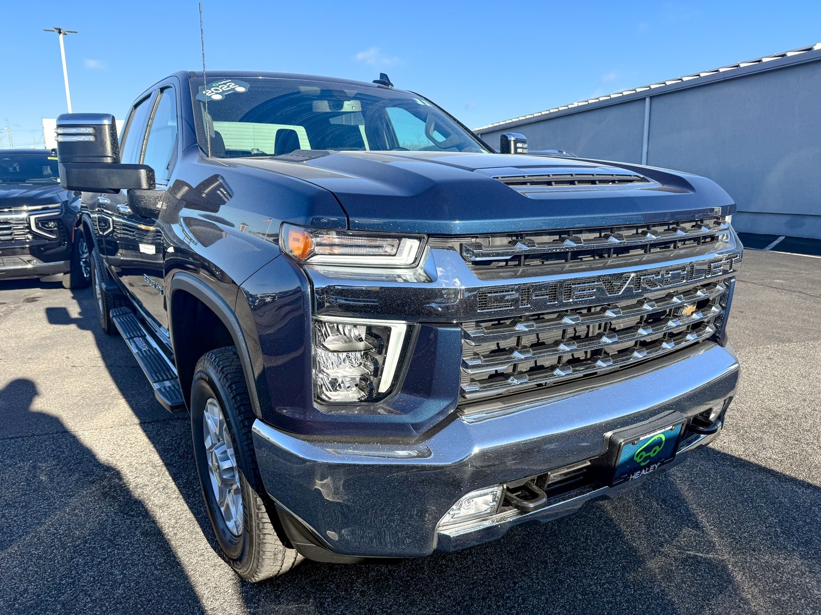 Photo view of 2022 Chevrolet Silverado 2500HD in Blue