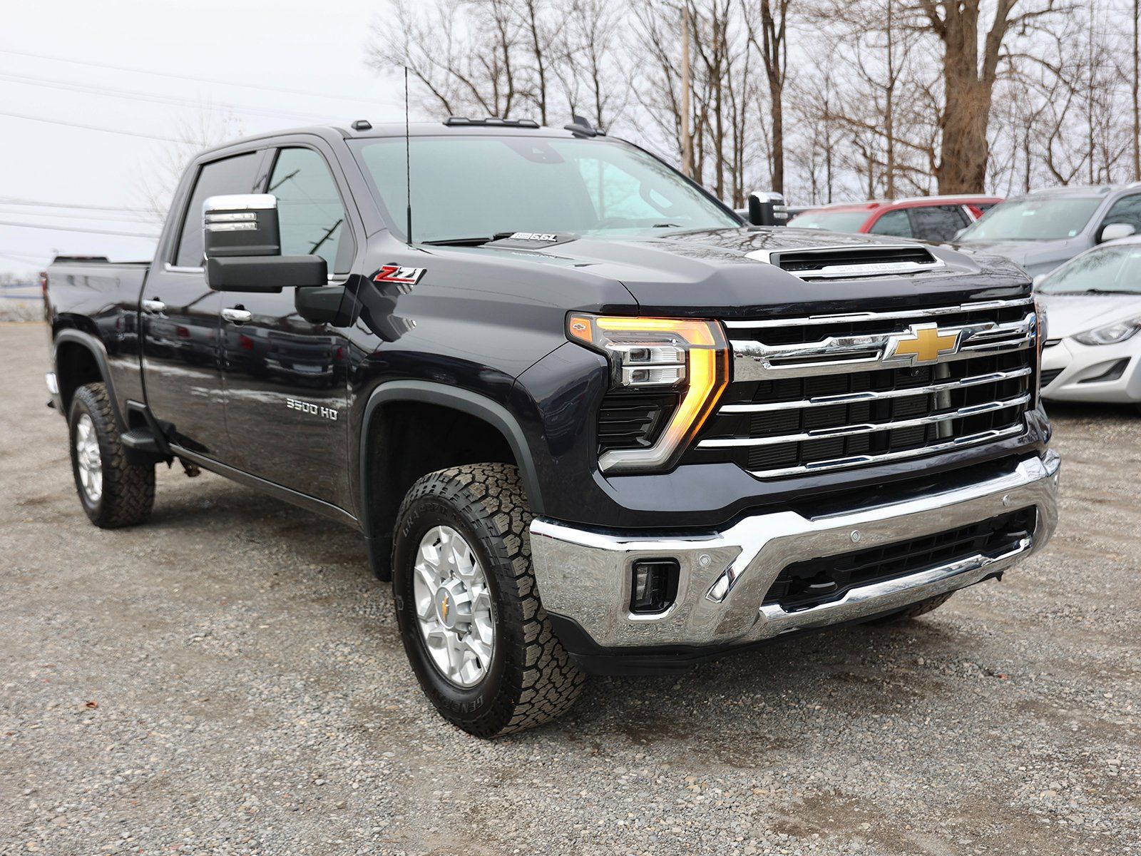 Photo view of 2024 Chevrolet Silverado 3500HD in Gray