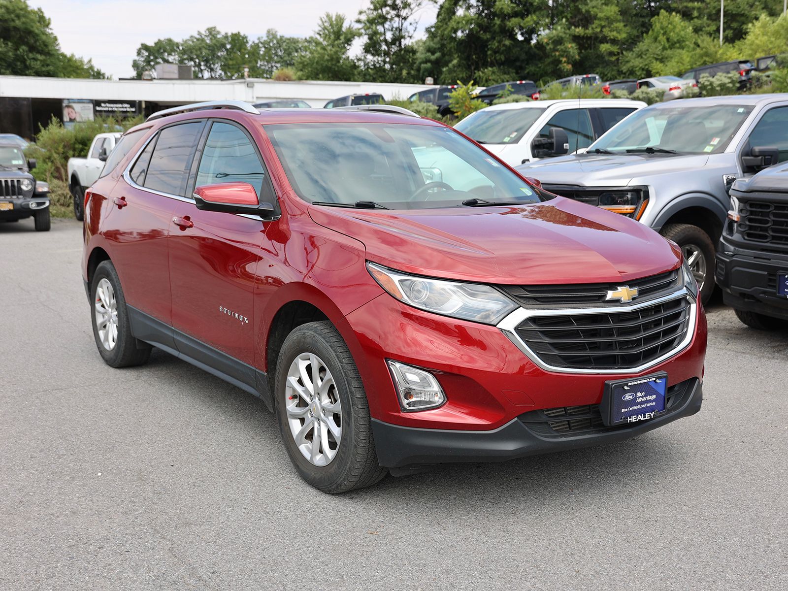 Photo view of 2018 Chevrolet Equinox in Red