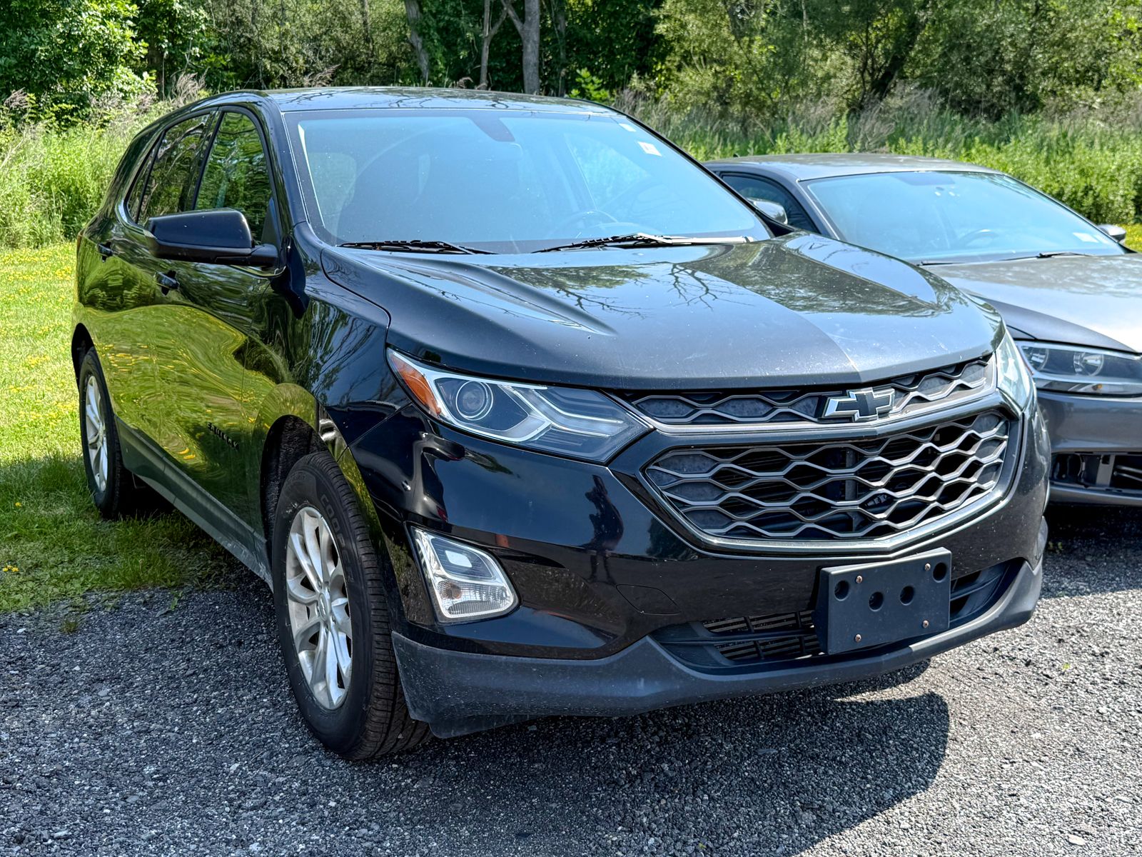 Photo view of 2019 Chevrolet Equinox in Black