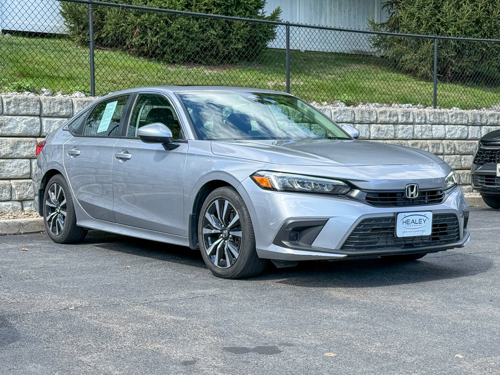 Photo view of 2024 Honda Civic Sedan in 