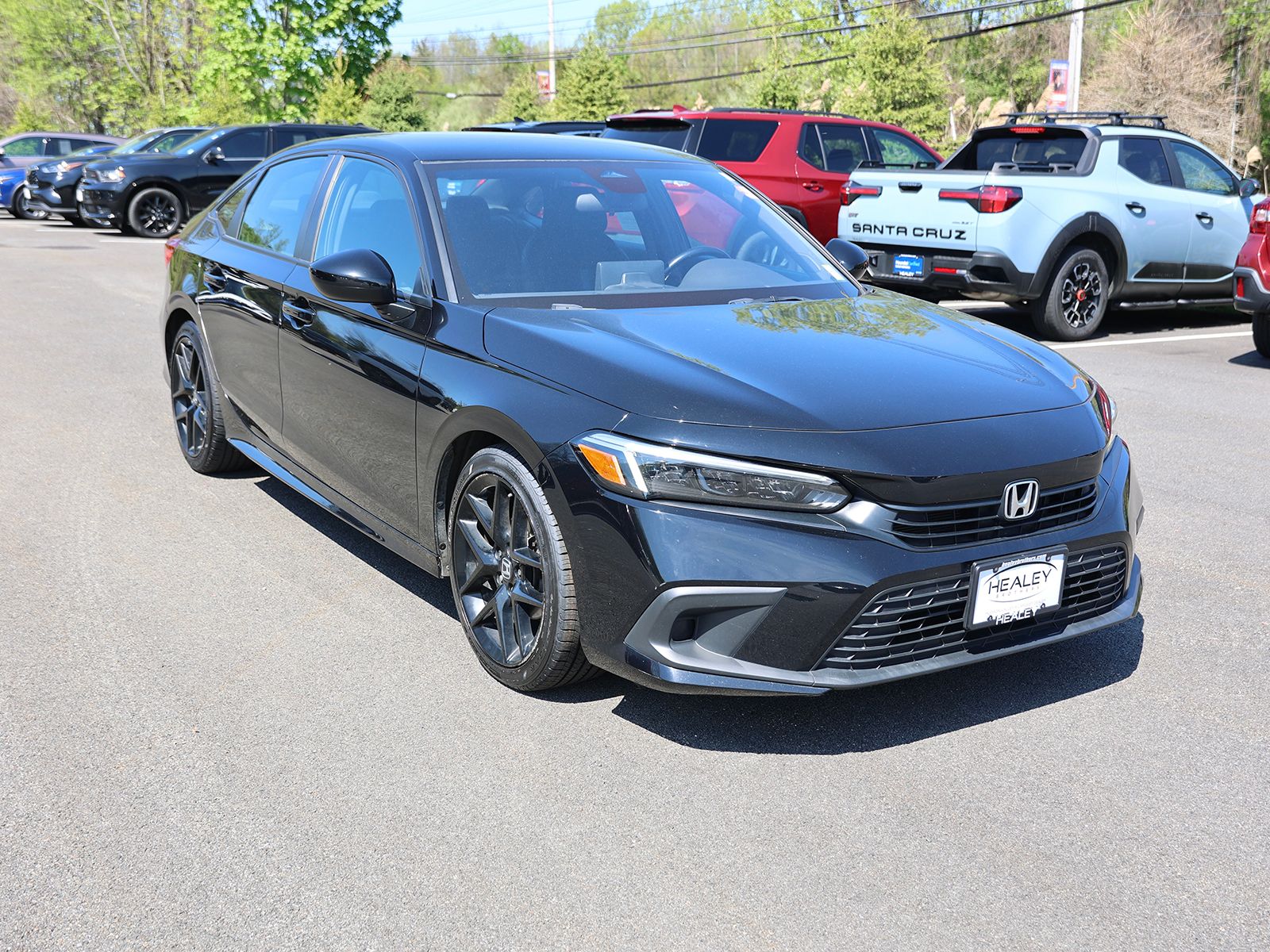 Photo view of 2022 Honda Civic Sedan in Black