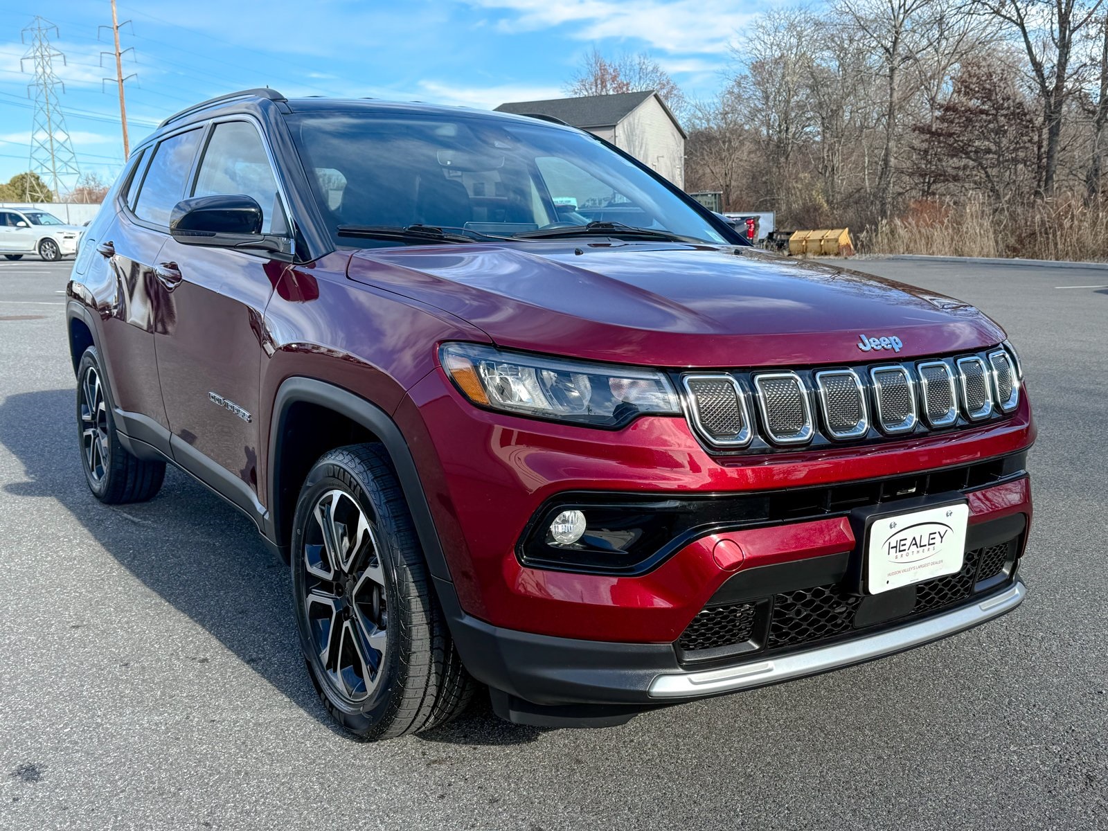 Photo view of 2022 Jeep Compass in Red
