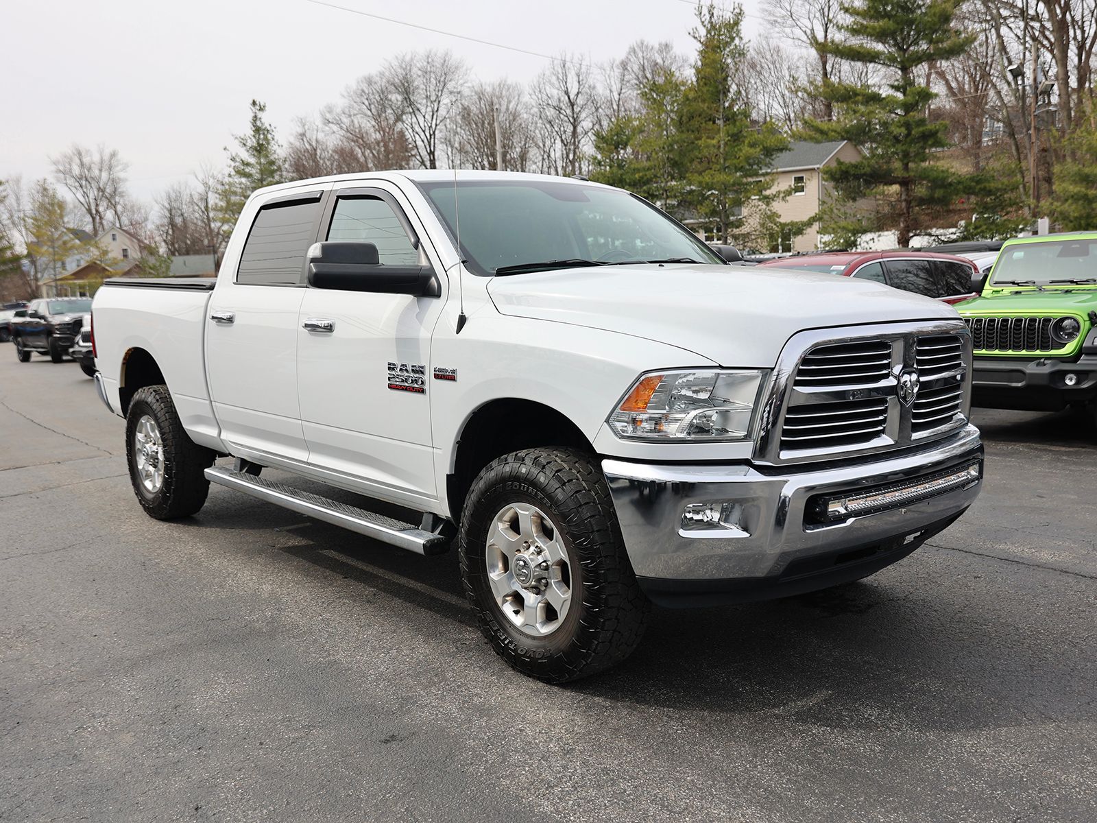 Photo view of 2016 Ram 2500 in White