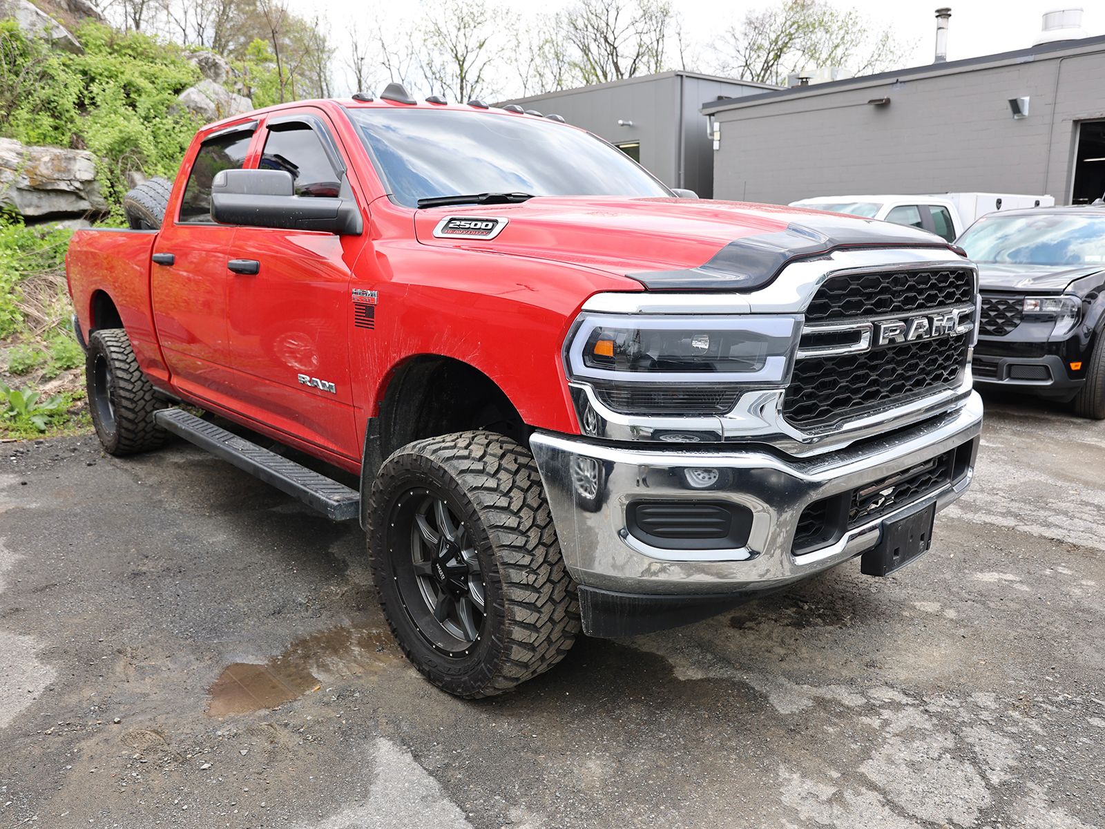 Photo view of 2020 Ram 2500 in Red