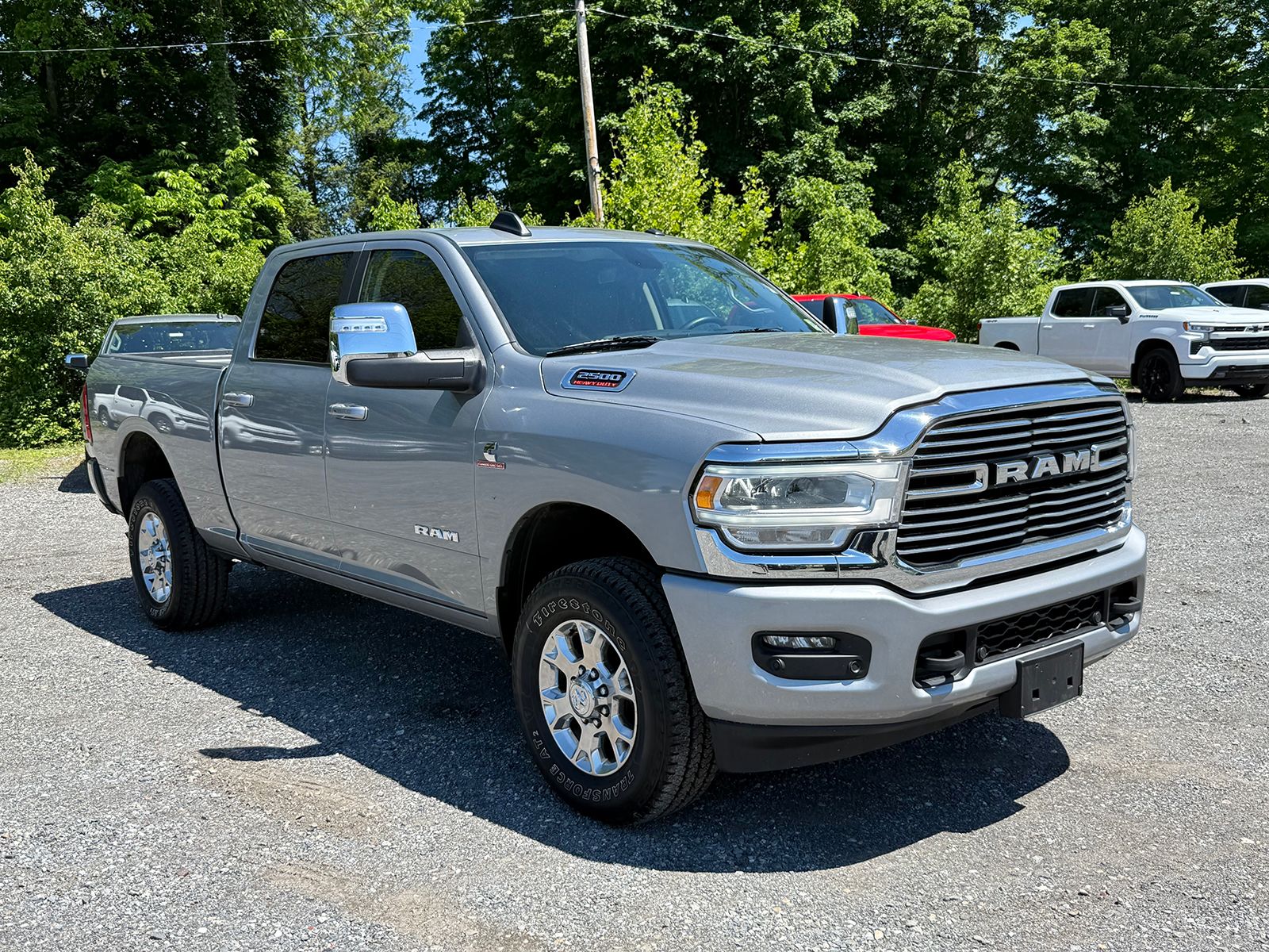 Photo view of 2024 Ram 2500 in Silver