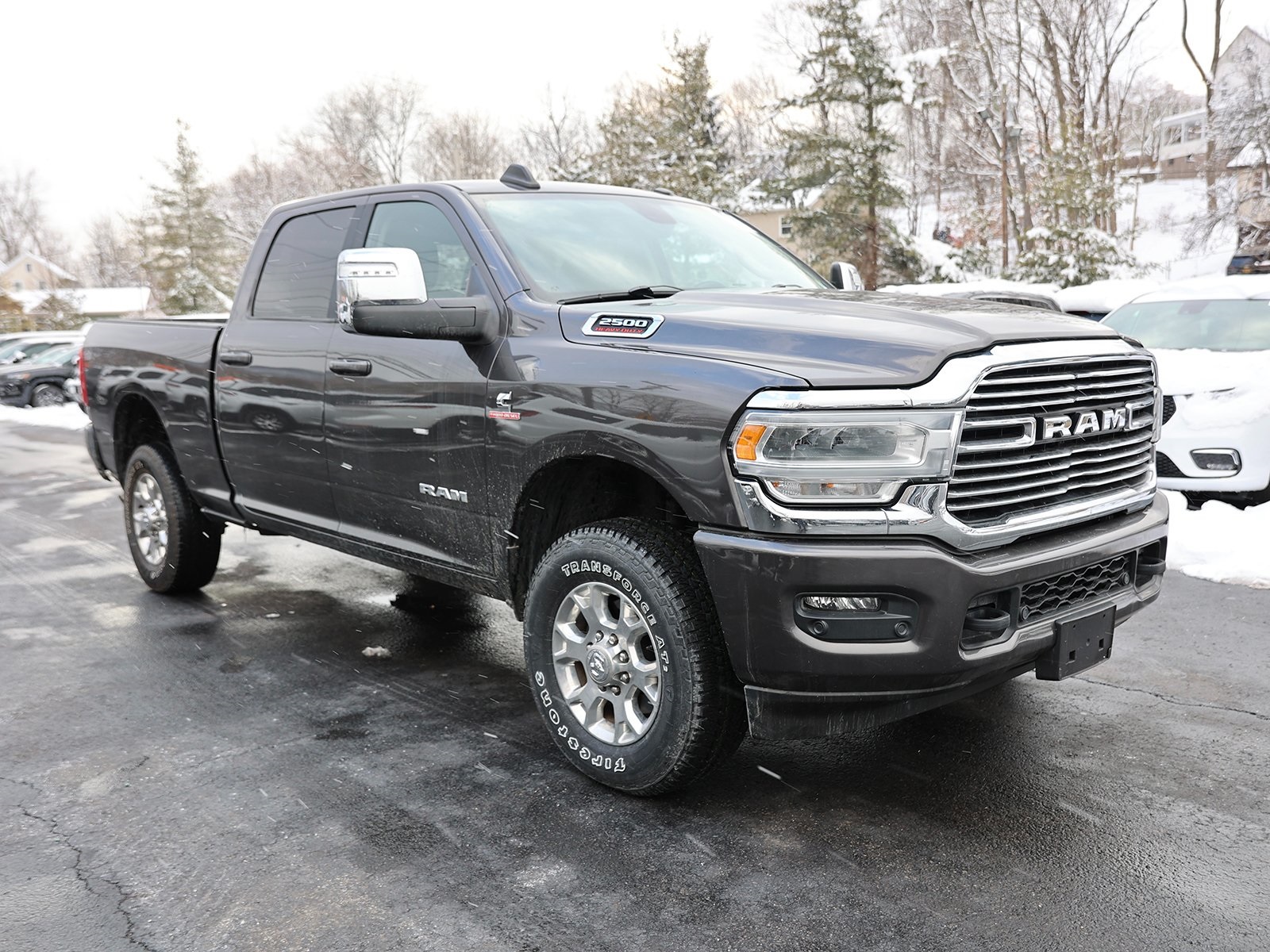 Photo view of 2024 Ram 2500 in Gray