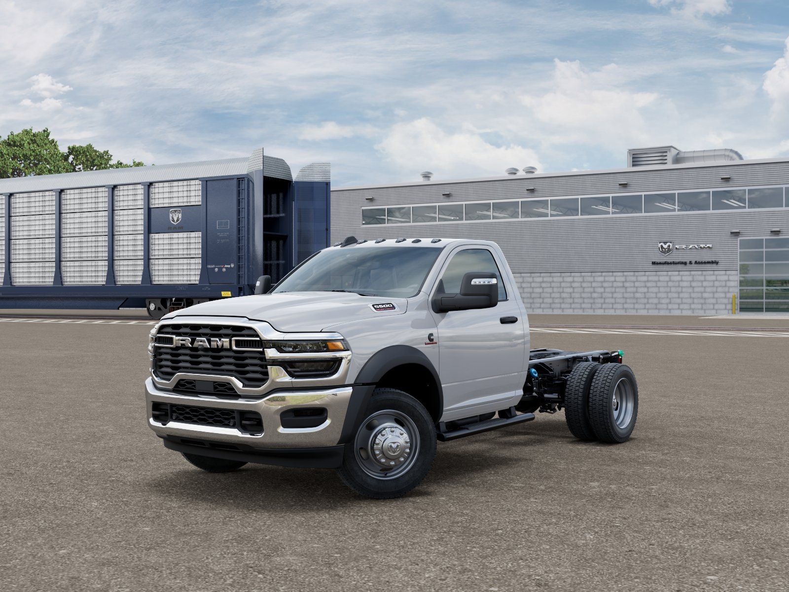 Photo view of 2026 Ram 5500 Chassis Cab in White