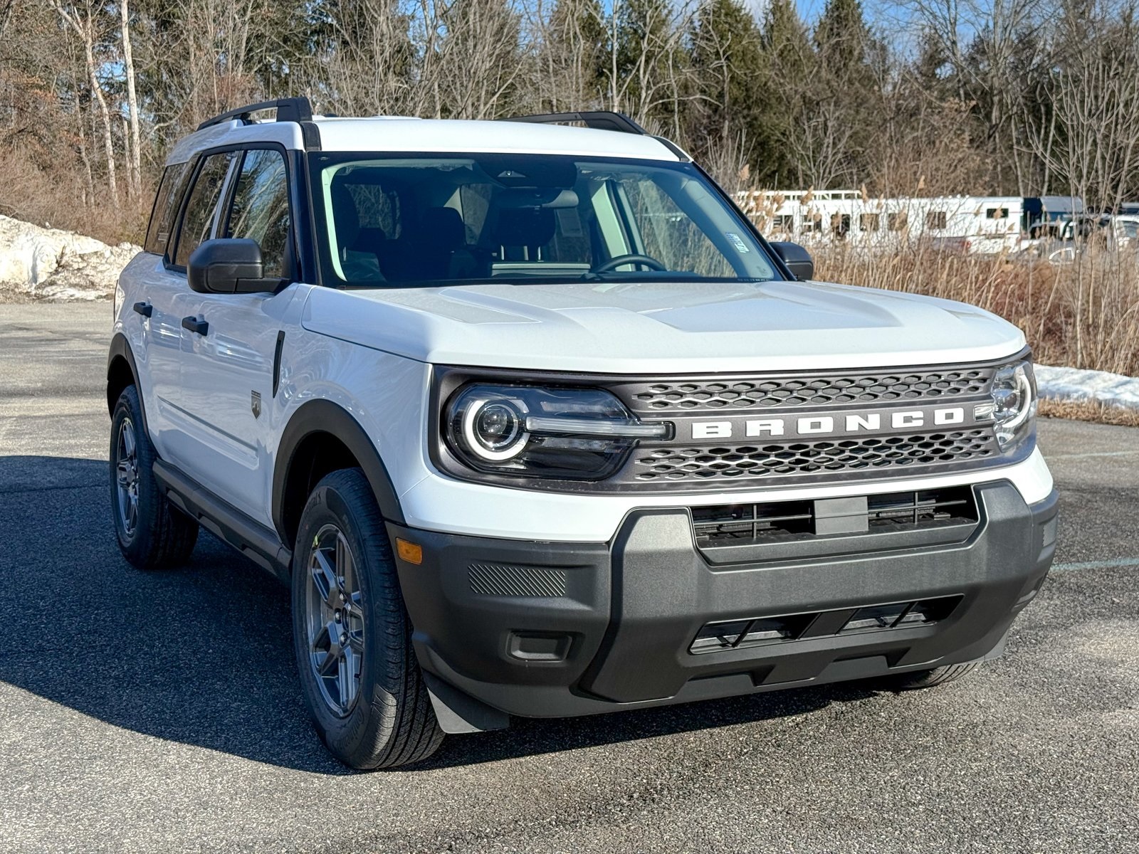 Photo view of 2025 Ford Bronco Sport in White