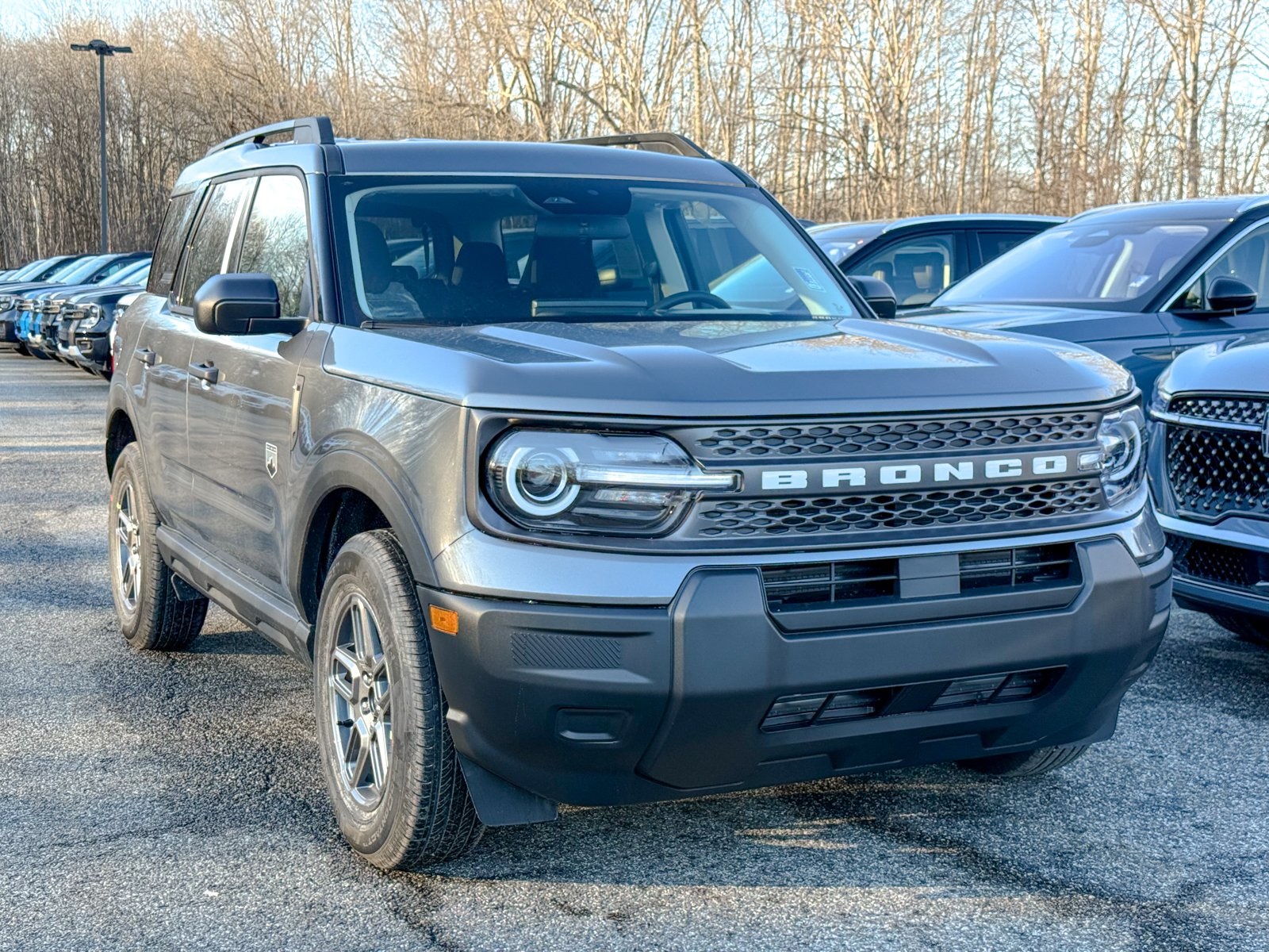 Photo view of 2025 Ford Bronco Sport in Gray