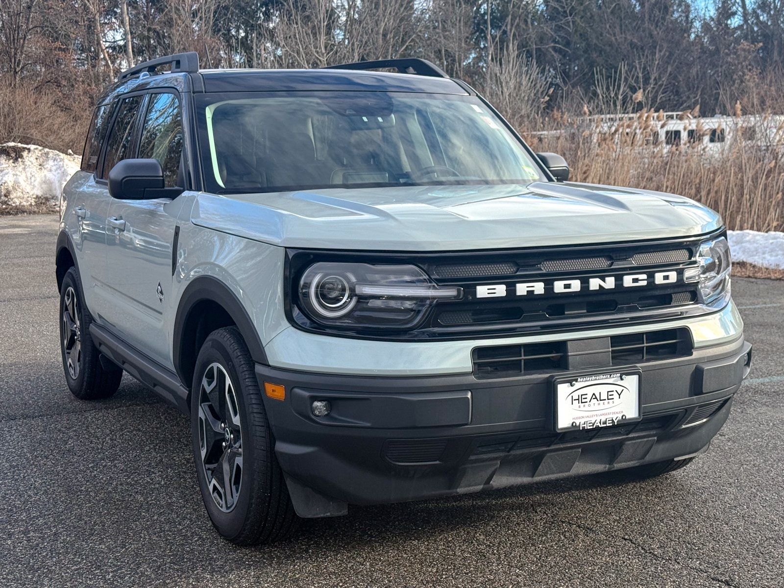 Photo view of 2024 Ford Bronco Sport in Gray