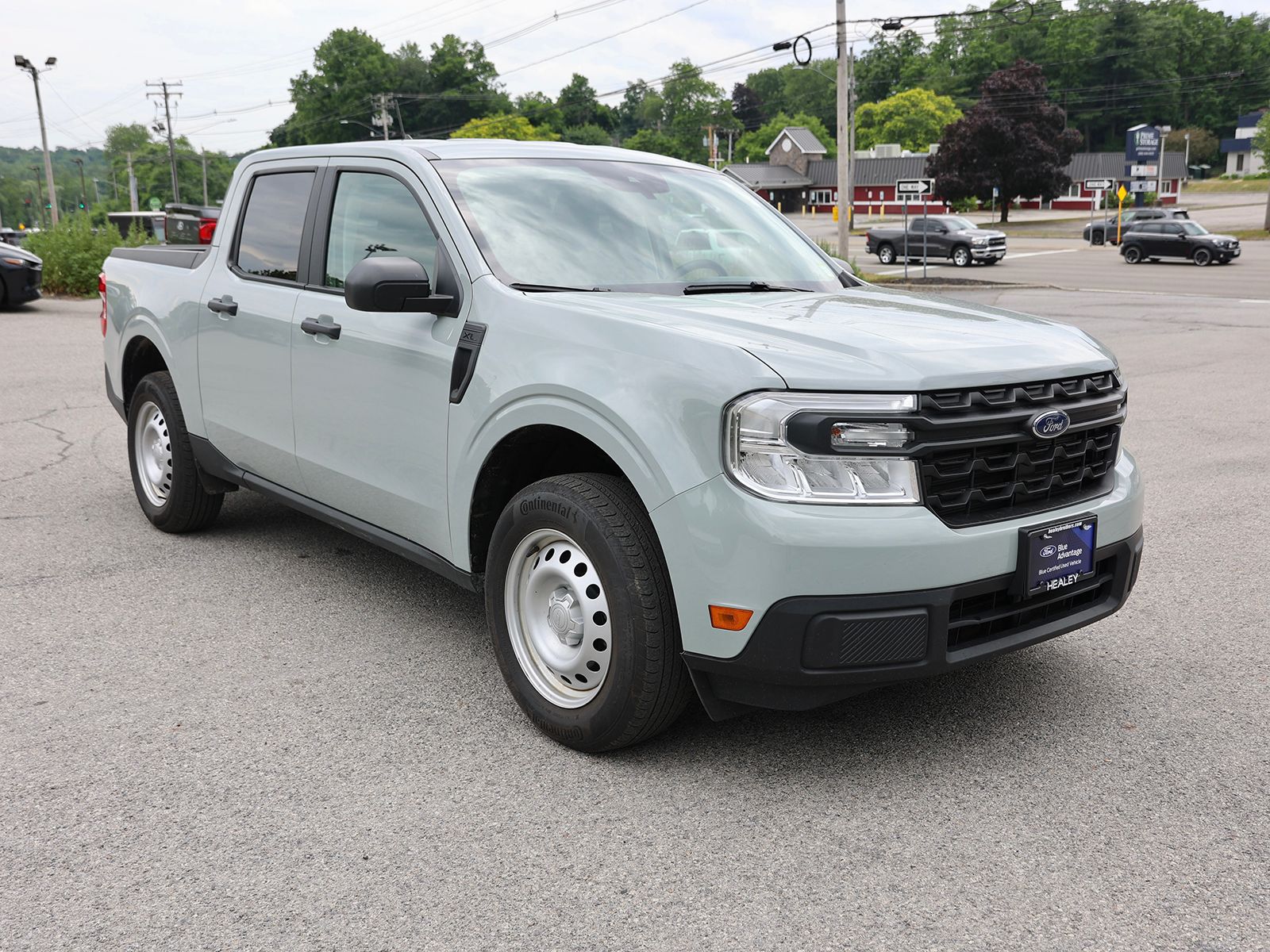 Photo view of 2022 Ford Maverick in Gray