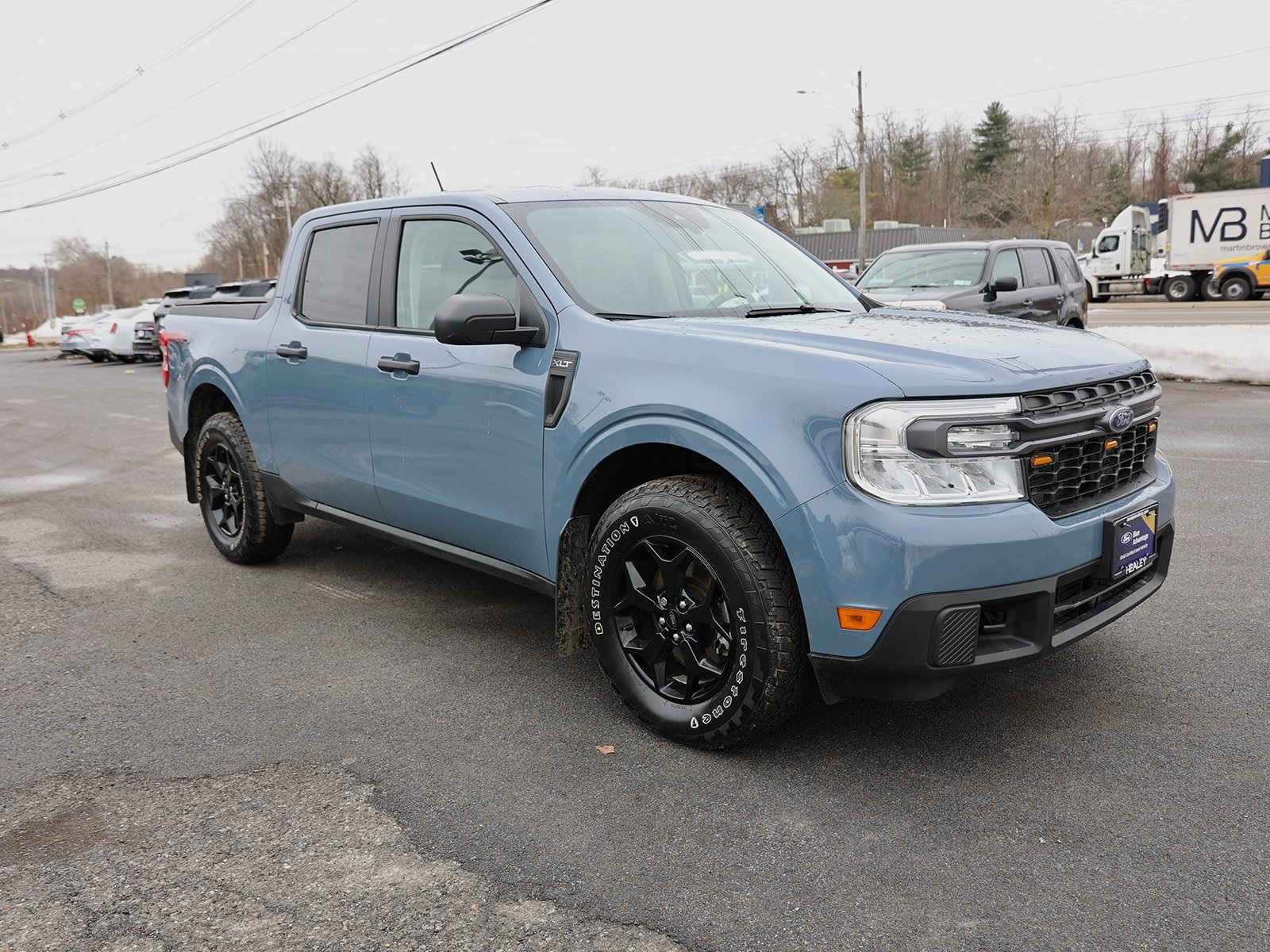 Photo view of 2024 Ford Maverick in Gray
