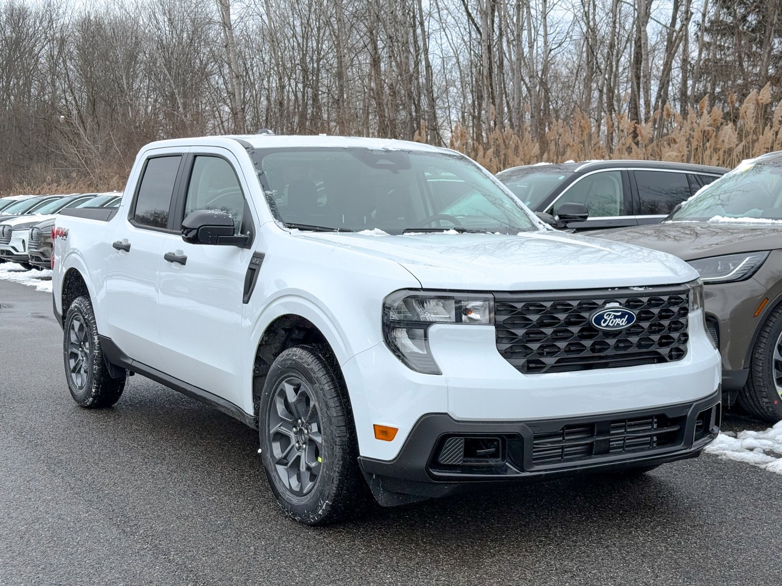 Photo view of 2026 Ford Maverick in White