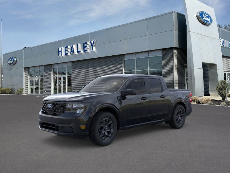 Photo view of 2026 Ford Maverick in Black