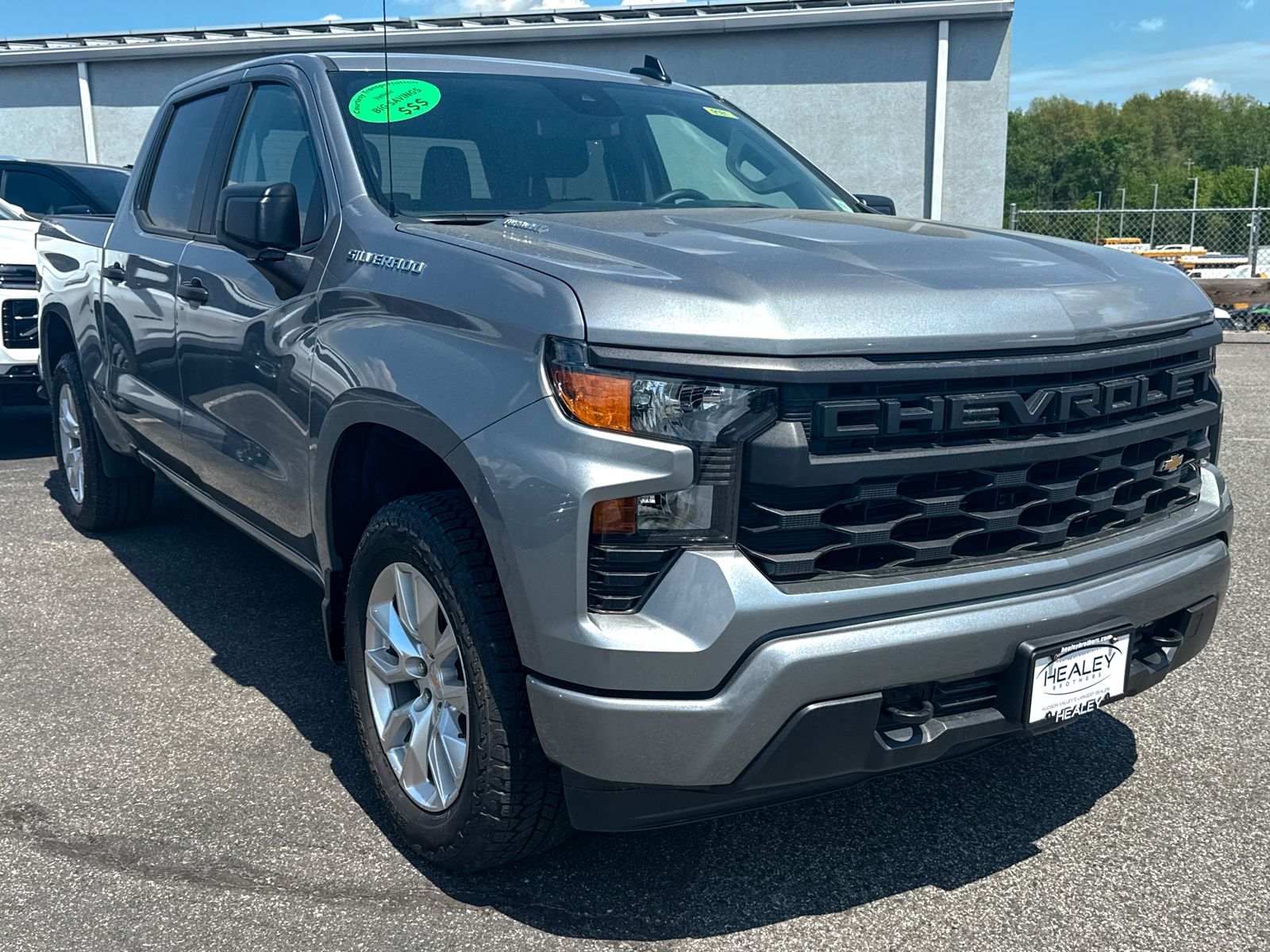 Photo view of 2026 Chevrolet Silverado 1500 in Gray