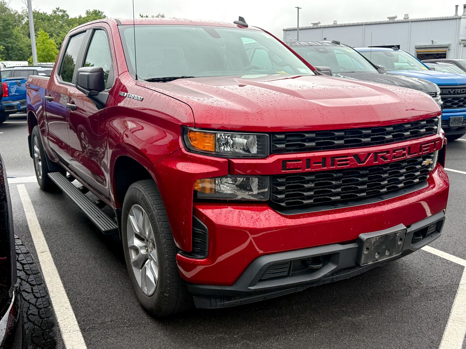 Photo view of 2022 Chevrolet Silverado 1500 LTD in Red