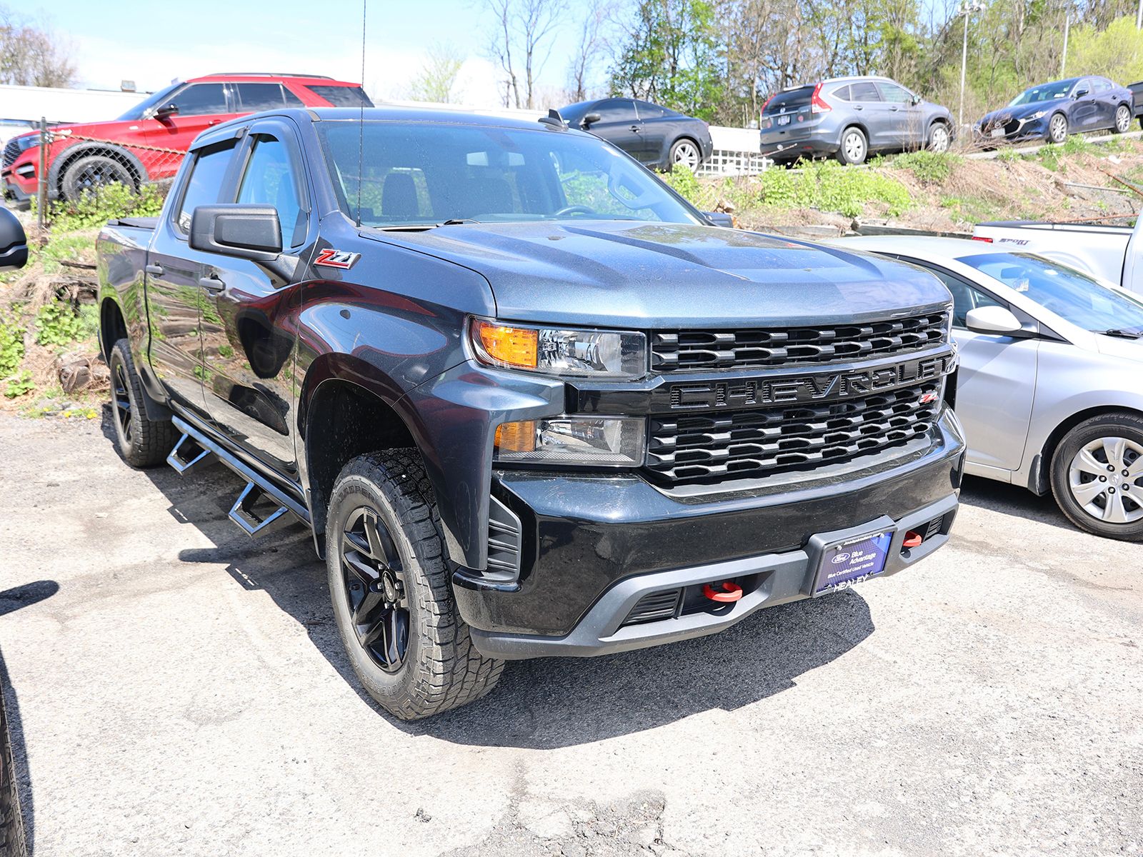 Photo view of 2020 Chevrolet Silverado 1500 in Gray