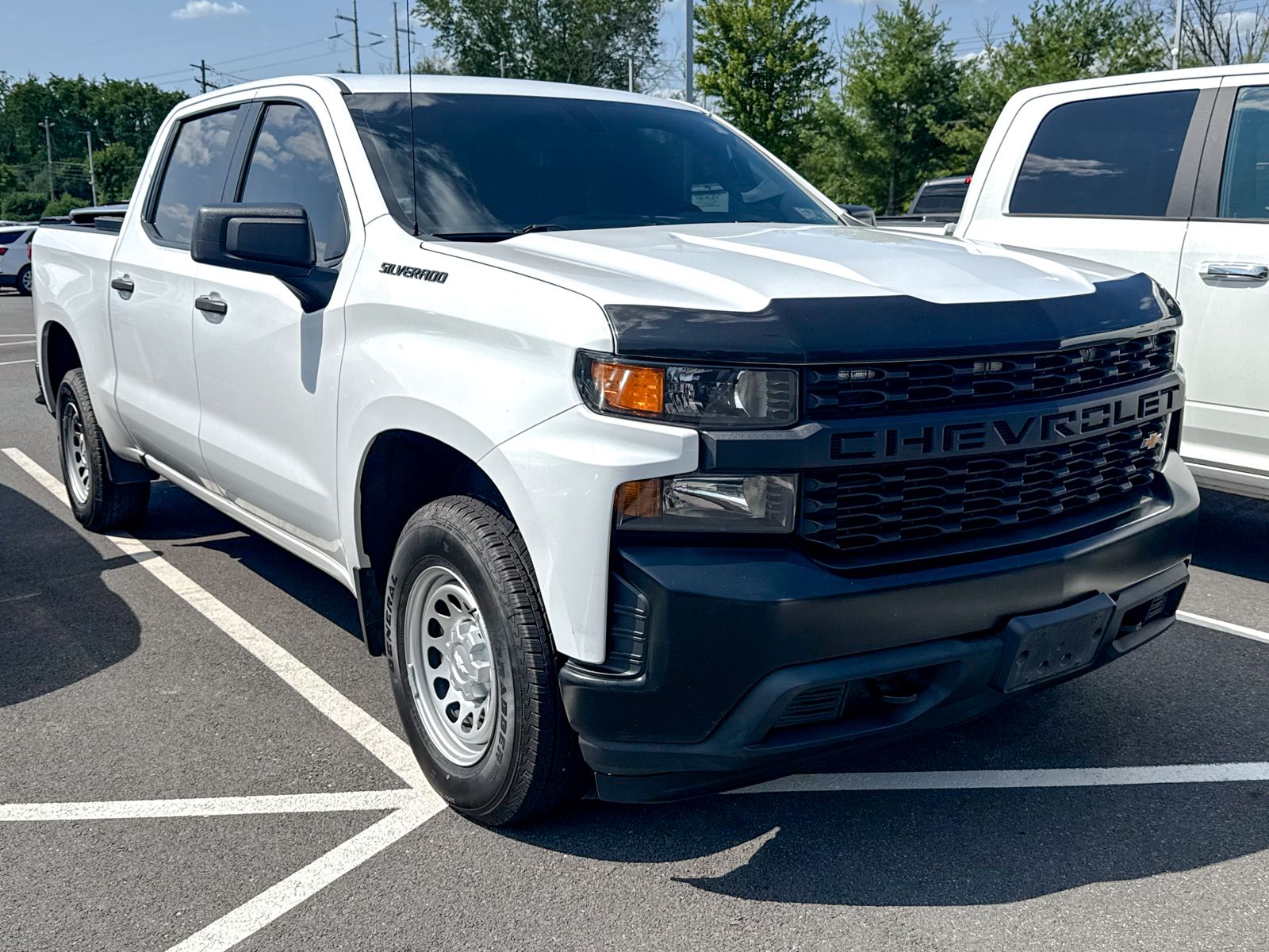 Photo view of 2022 Chevrolet Silverado 1500 LTD in White