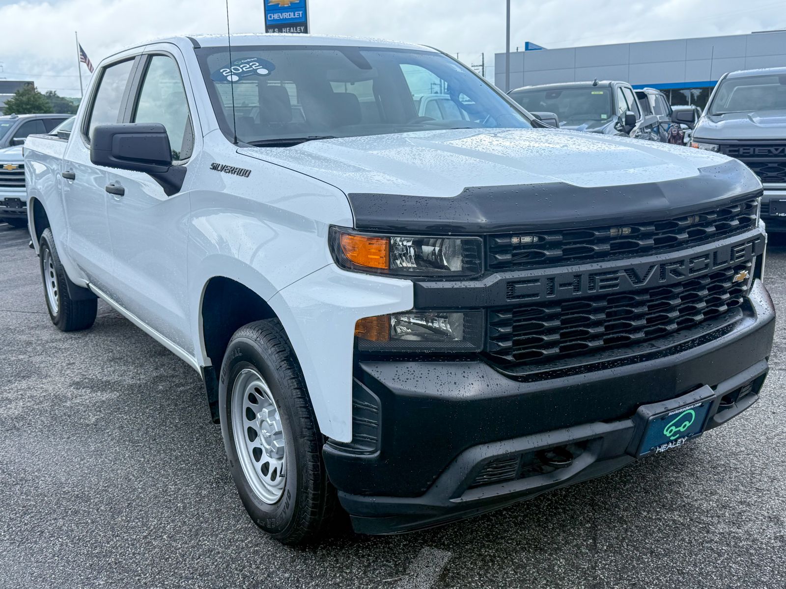 Photo view of 2022 Chevrolet Silverado 1500 LTD in White