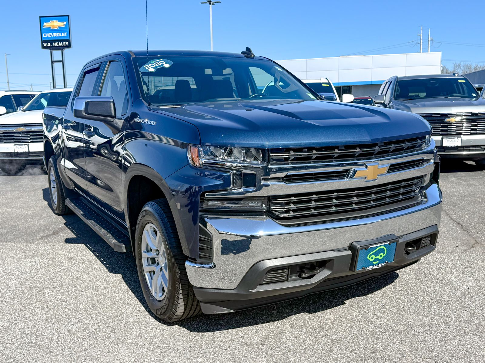 Photo view of 2020 Chevrolet Silverado 1500 in Blue