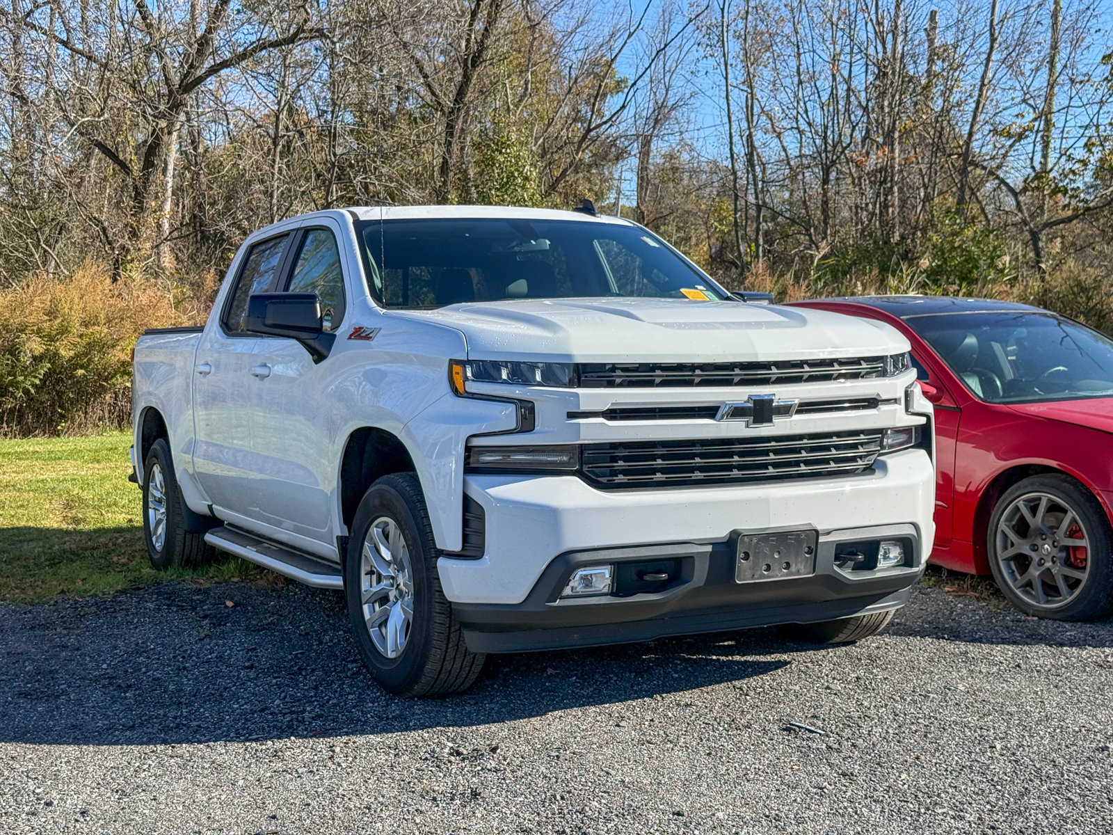 Photo view of 2019 Chevrolet Silverado 1500 in White