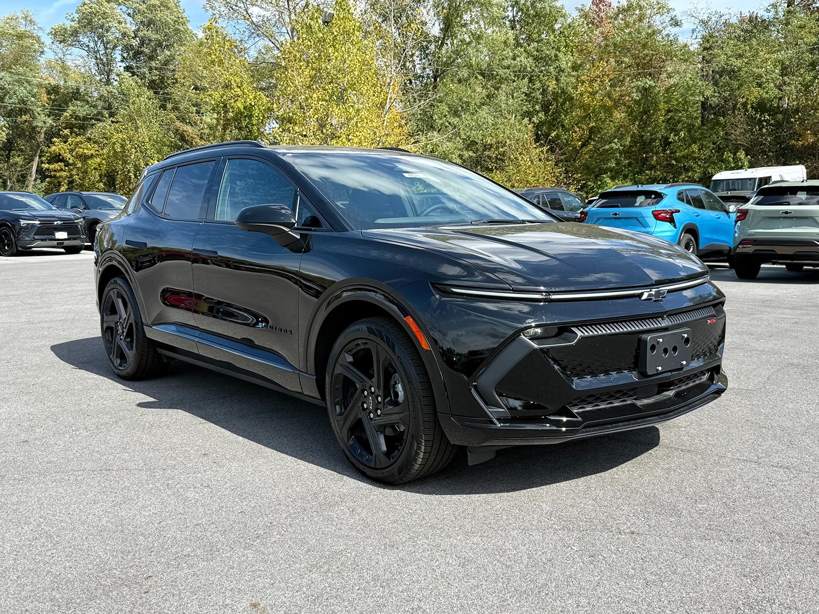 Photo view of 2025 Chevrolet Equinox EV in Black