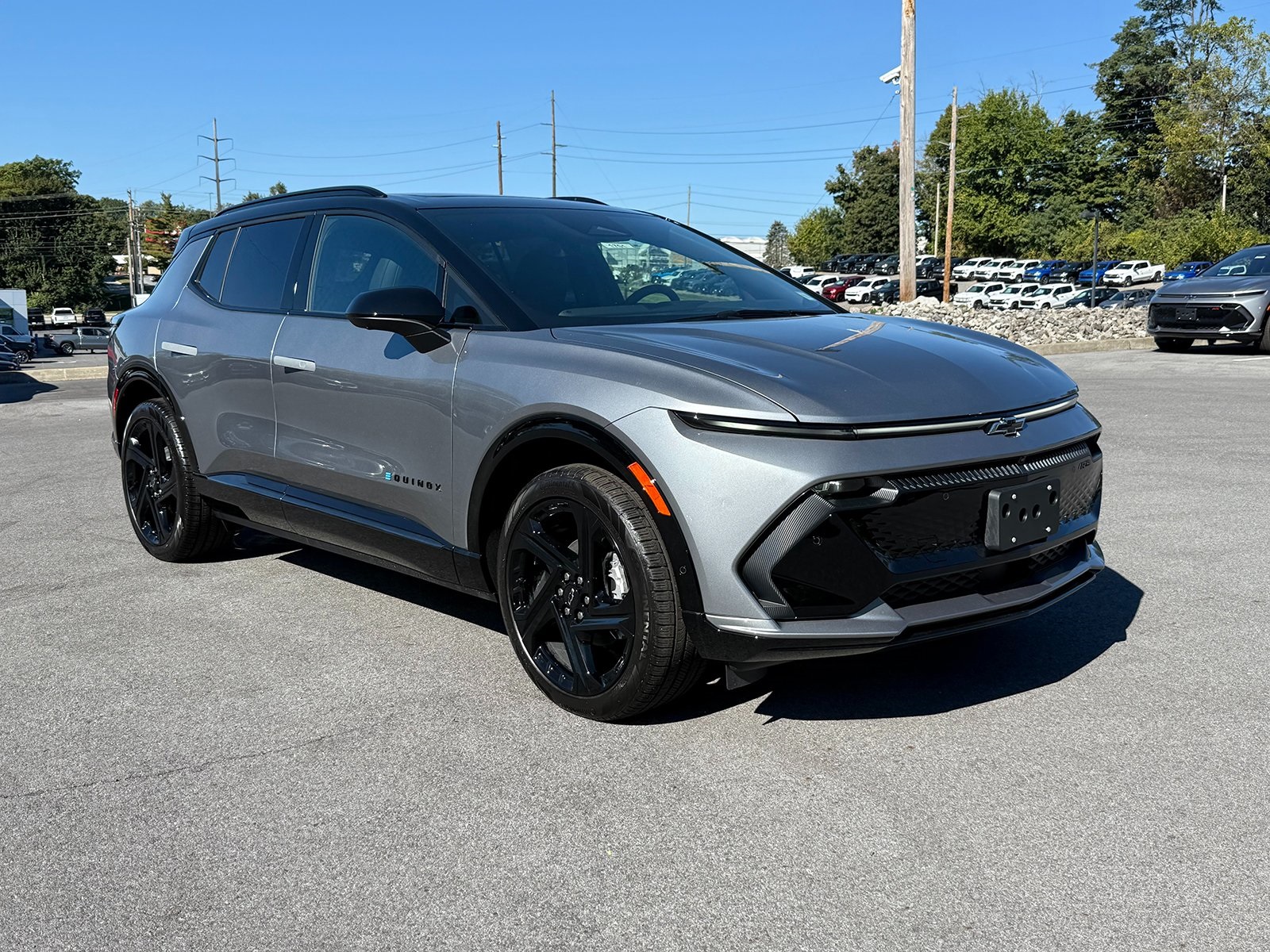 Photo view of 2025 Chevrolet Equinox EV in Gray