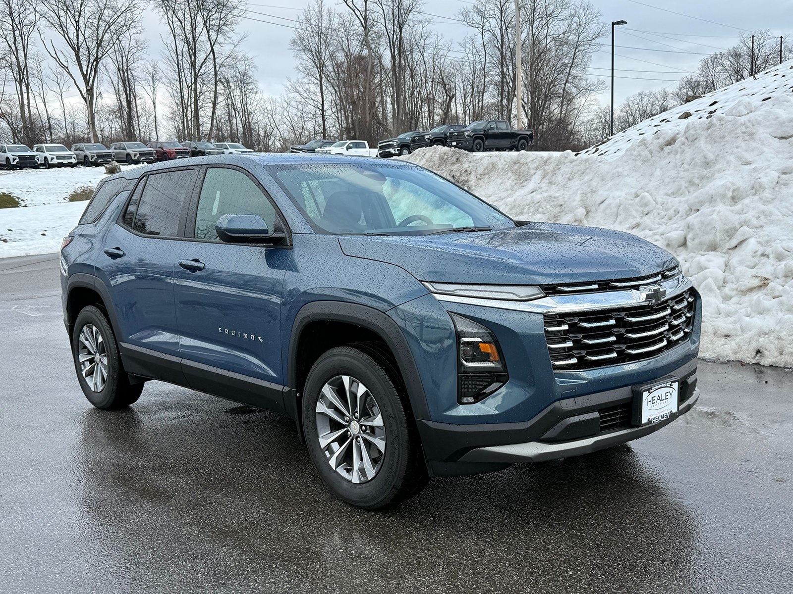 Photo view of 2026 Chevrolet Equinox in Blue