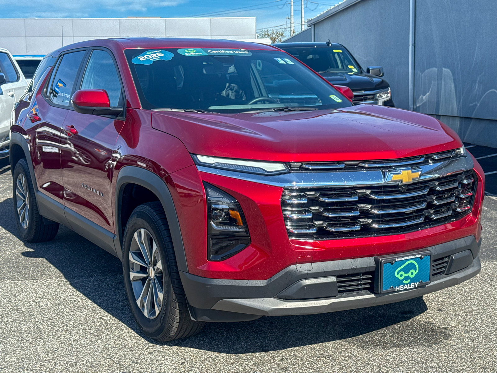 Photo view of 2026 Chevrolet Equinox in Red