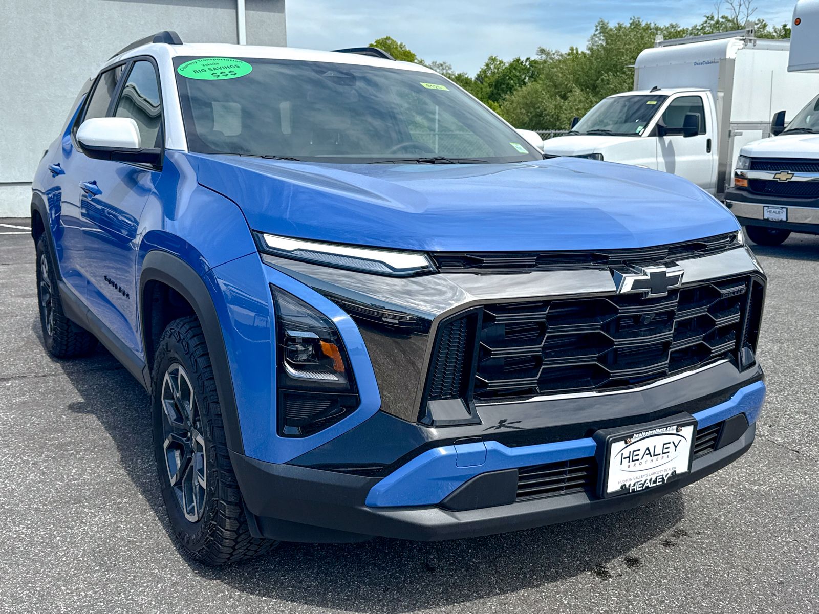Photo view of 2026 Chevrolet Equinox in Blue