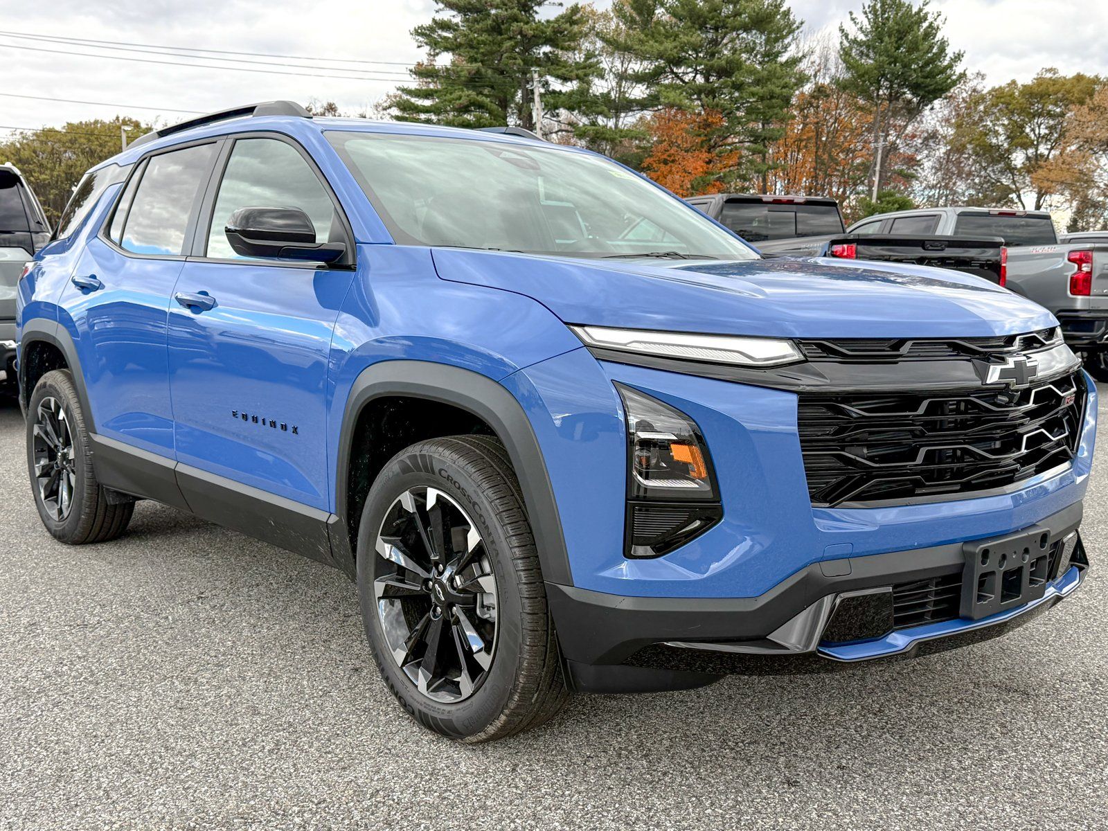 Photo view of 2026 Chevrolet Equinox in Blue