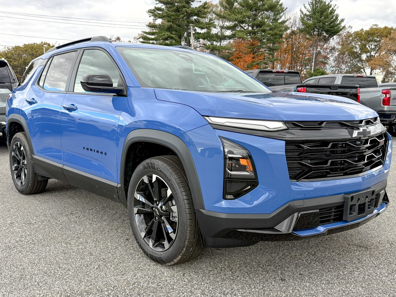 Photo view of 2026 Chevrolet Equinox in Blue