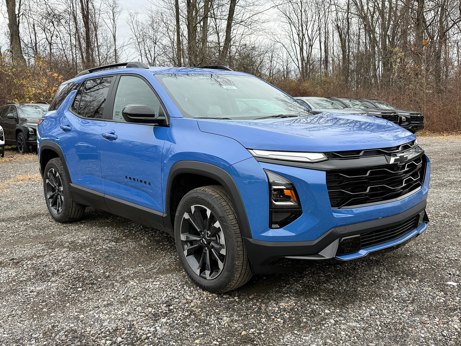 Photo view of 2026 Chevrolet Equinox in Blue