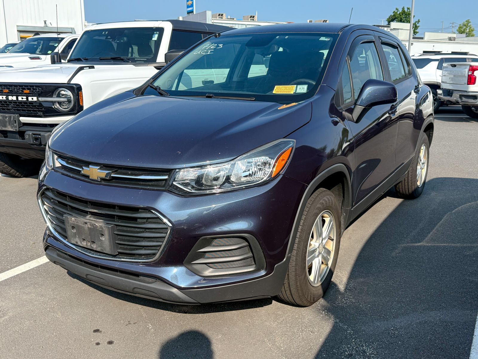 Photo view of 2018 Chevrolet Trax in Blue