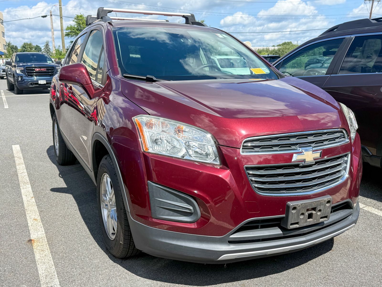 Photo view of 2016 Chevrolet Trax in Red